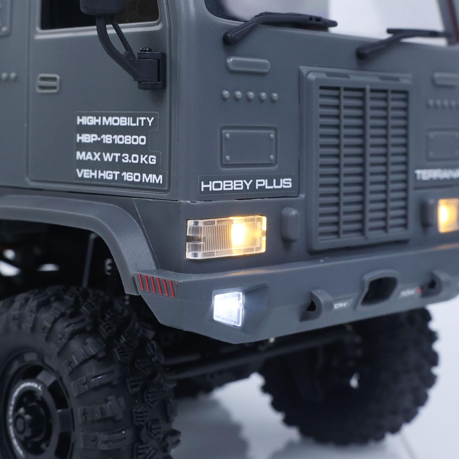 RTR 1/18 Camion militare radiocomandato 8 * 8 RC fuoristrada 280 motore spazzolato quinta ruota argano gancio in metallo tutte le ruote sterzo Hobby Grade modello per bambini dai 14 anni in