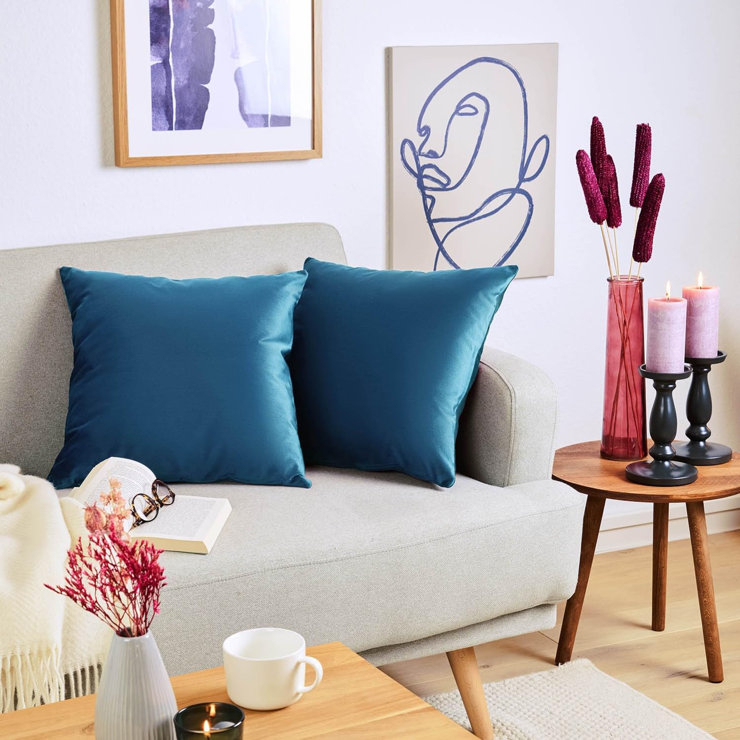 Blumtal Set di 2 Federe Cuscini Divano 60x60 cm in Velluto, con Chiusura Lampo Invisibile, Eleganti Copricuscini Divano in Morbido Velluto,Taglia 60 x 60, Blu Scuro