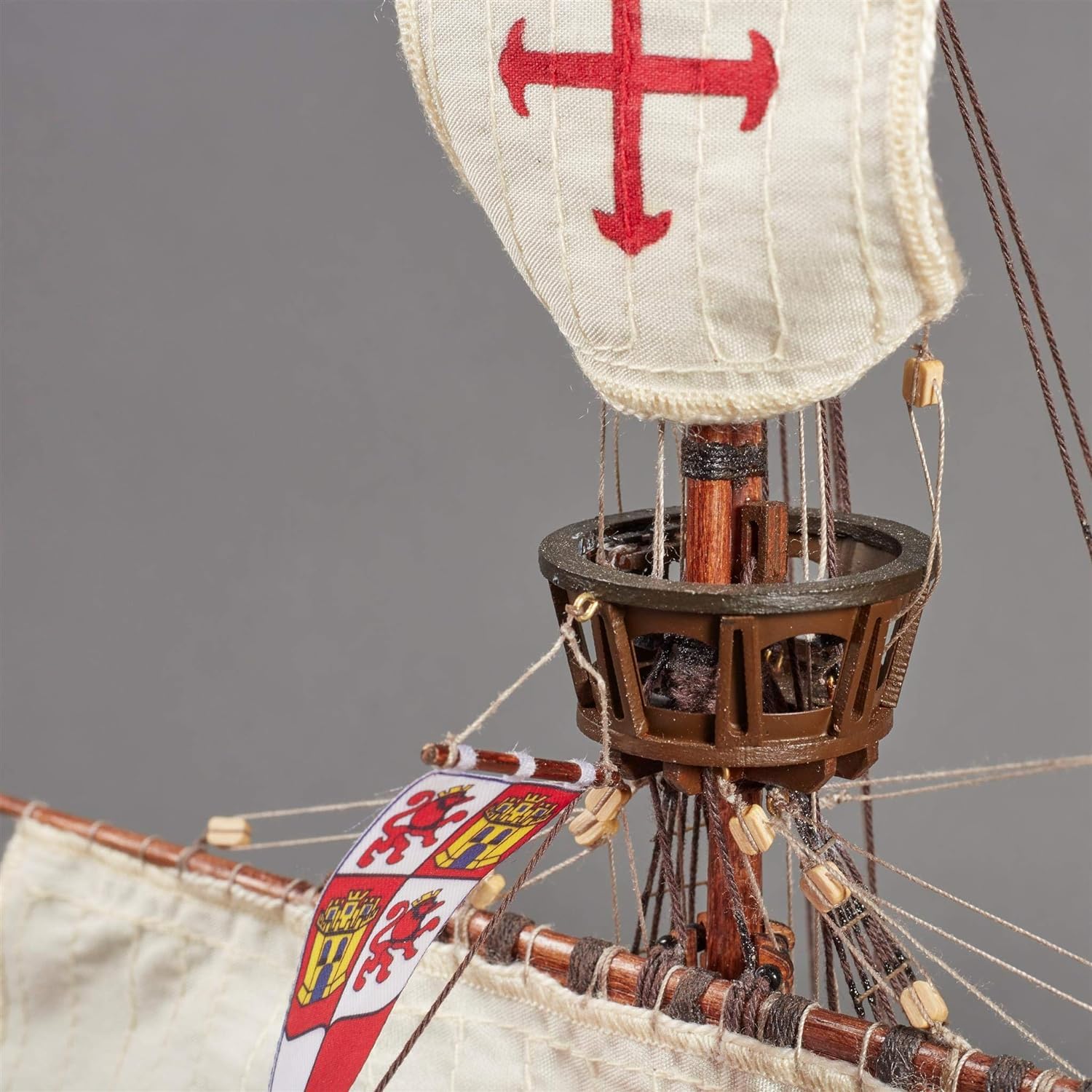 Artesanía Latina - Maquette de Bateau en Bois - Caravelle Espagnole de la Découverte de l'Amérique, Santa Maria - Modèle 22411N, Échelle 1:65 - Maquettes à Monter - Niveau Moyen