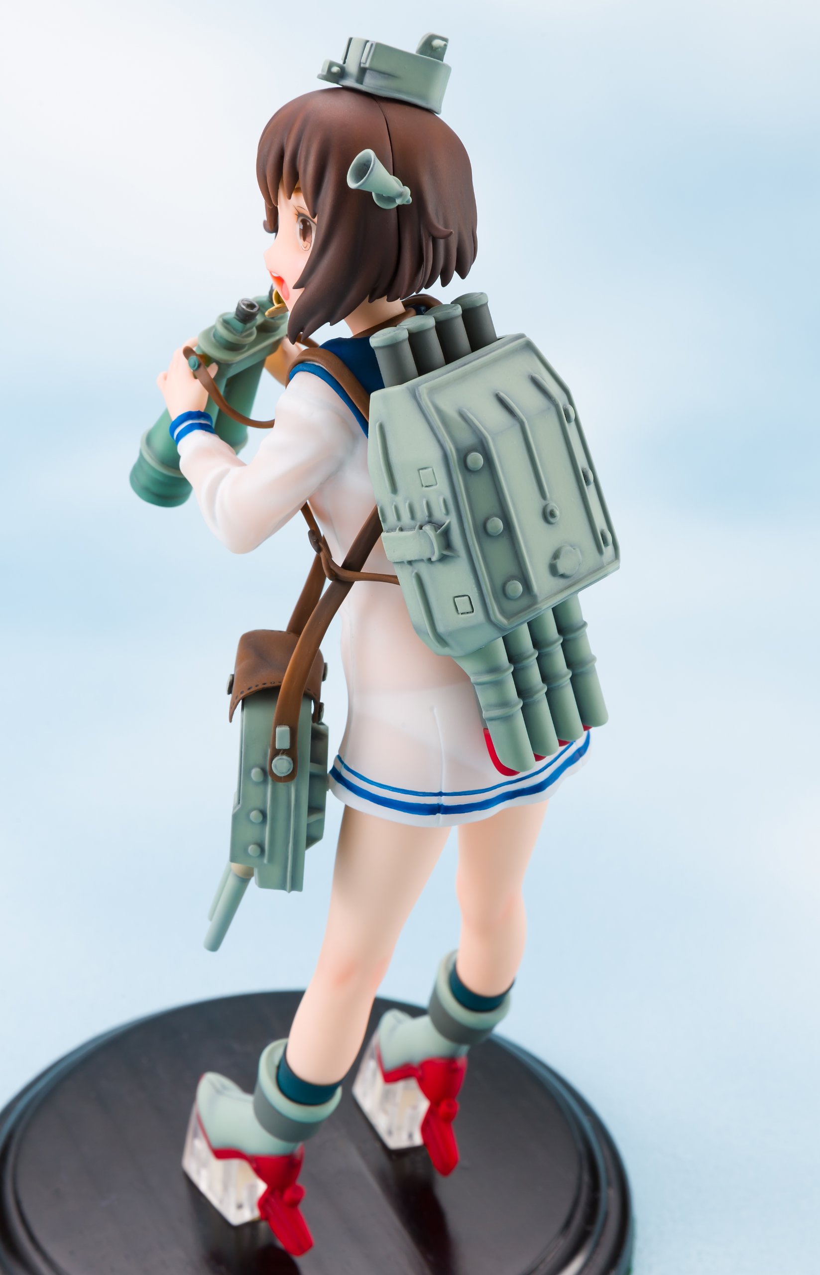 Amazon.co.jp: 艦隊これくしょん -艦これ- 雪風 1/7スケール PVC製