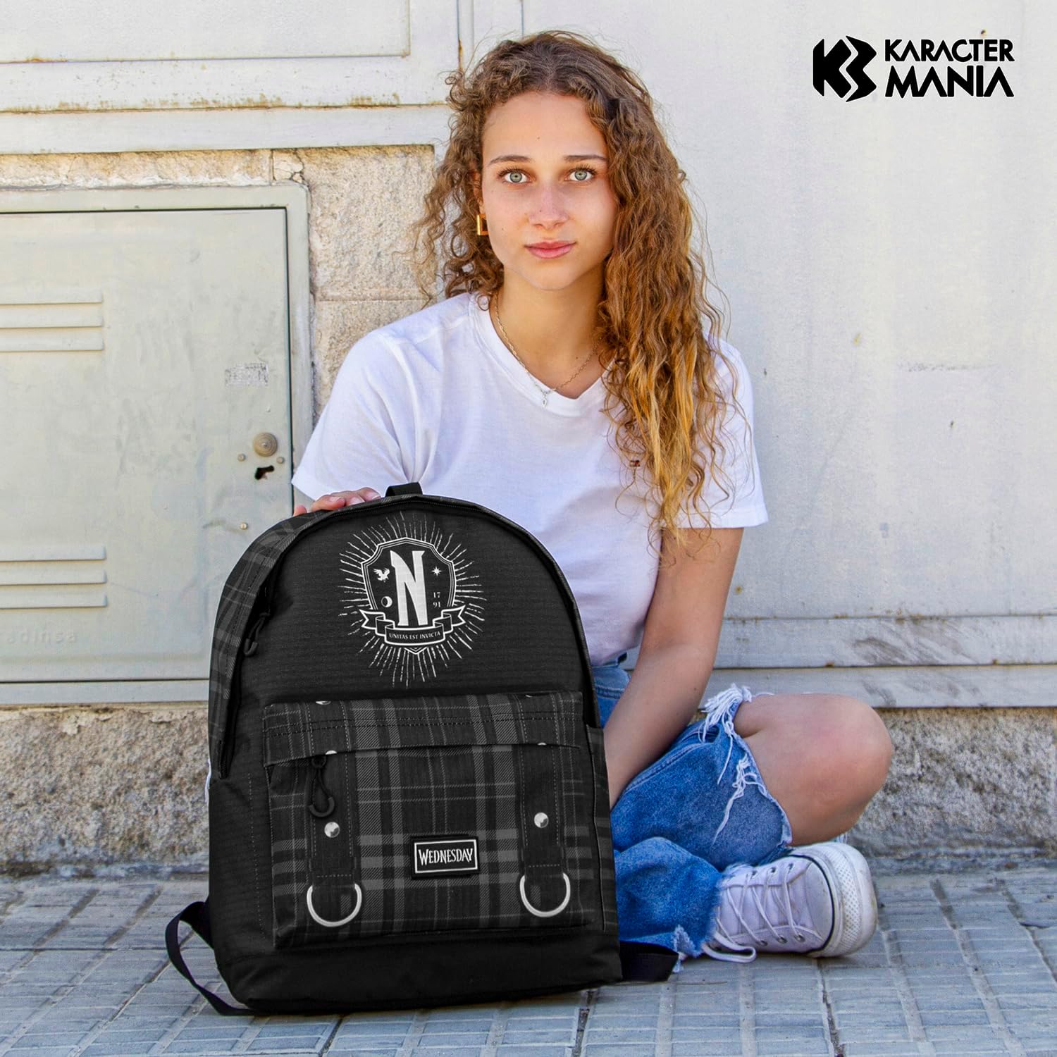 Wednesday Chains-Plus HS Backpack, Black, 30 x 44 cm, Capacity 23 L, Black, One Size, PLUS HS Backpack Chains