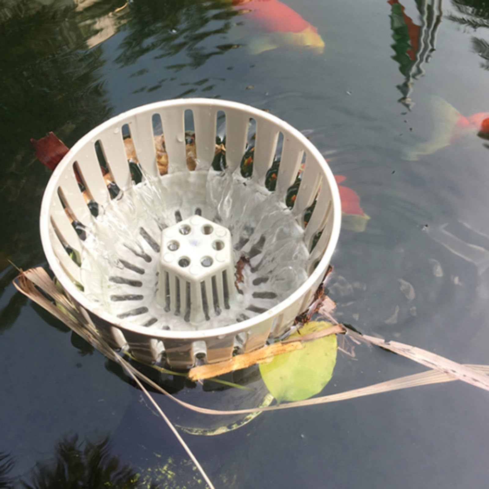 Écumoire de vidange de bassin Koi avec hauteur réglable, collecteur de débris en ABS pour un contrôle efficace de l'eau et pour un entretien facile, blanc (50 mm-110 mm) (110T)
