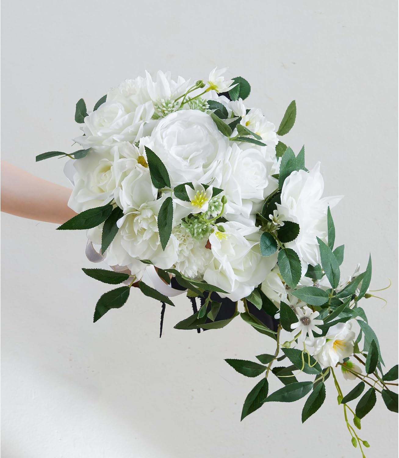 Wedding Bouquets for Bride, Set of 5, Bridesmaid Bouquet Artificial Flower Bridal Bouquet for Wedding Ceremony Anniversary (White)