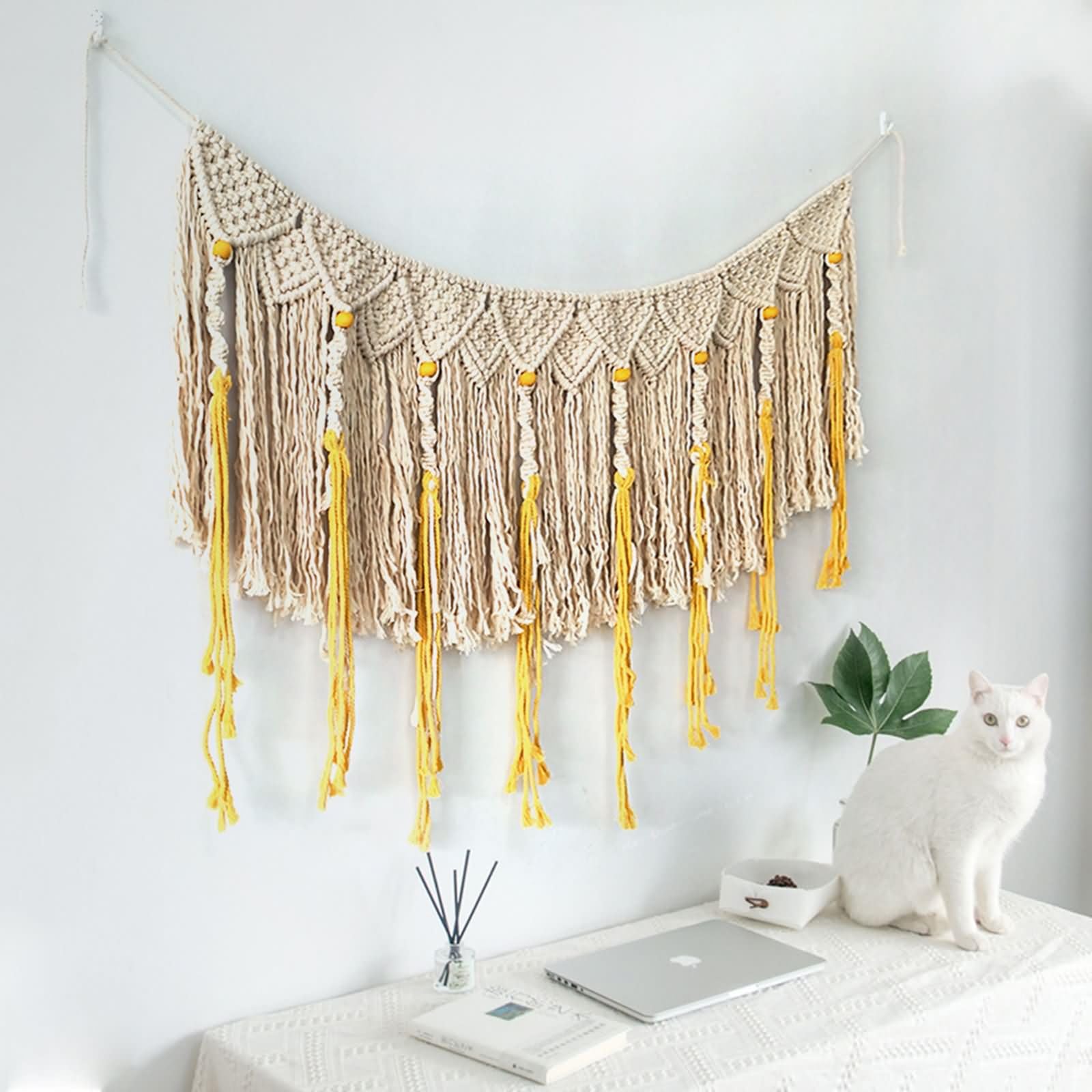 Makramee Wandteppich, Baumwolle Geflochtene Quasten Wall Art Decor für Schlafzimmer Wohnzimmer Wohnung Ornament, Beige Gelb, 136x40cm