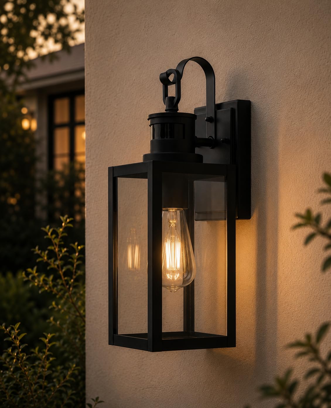 FTL Wandlampe Laterne Aussen mit Bewegungsmelder, 3 Beleuchtungsmodi Aussenlampe mit Bewegungsmelder, E27 Außenwandleuchten, Mattschwarz Ausenbeleutung Hauswand für Veranda, Eingang, IP44 Wasserdichte