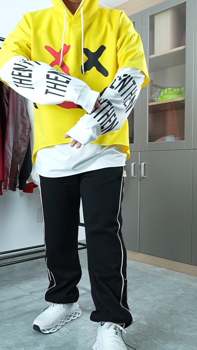 Sweat à Capuche Hip Hop Hello MrLin - Style Streetwear Japonais Avec Patchs