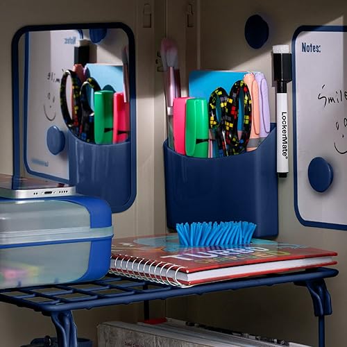 Vista 7 de LockerMate Kit organizador de casillero de 7 piezas, incluye estante de casillero, espejo, pizarra blanca, taza de almacenamiento y marcador de Azul