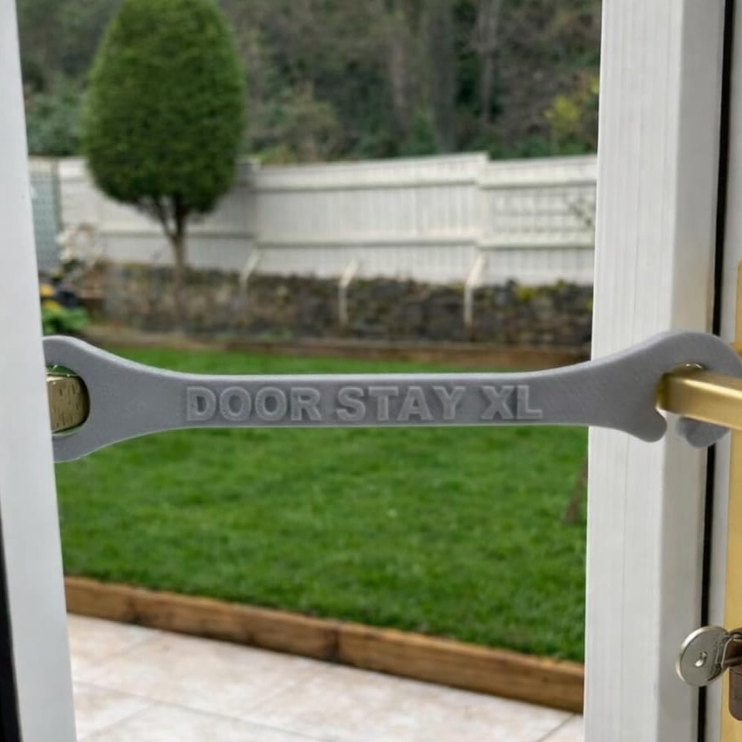 Door Stay® XL French & Patio Door Stay – Hold Open Door Restraint for Large Dogs – Pet Access & Ventilation Aid – Creates Controlled Opening Approx 26 cm – Grey