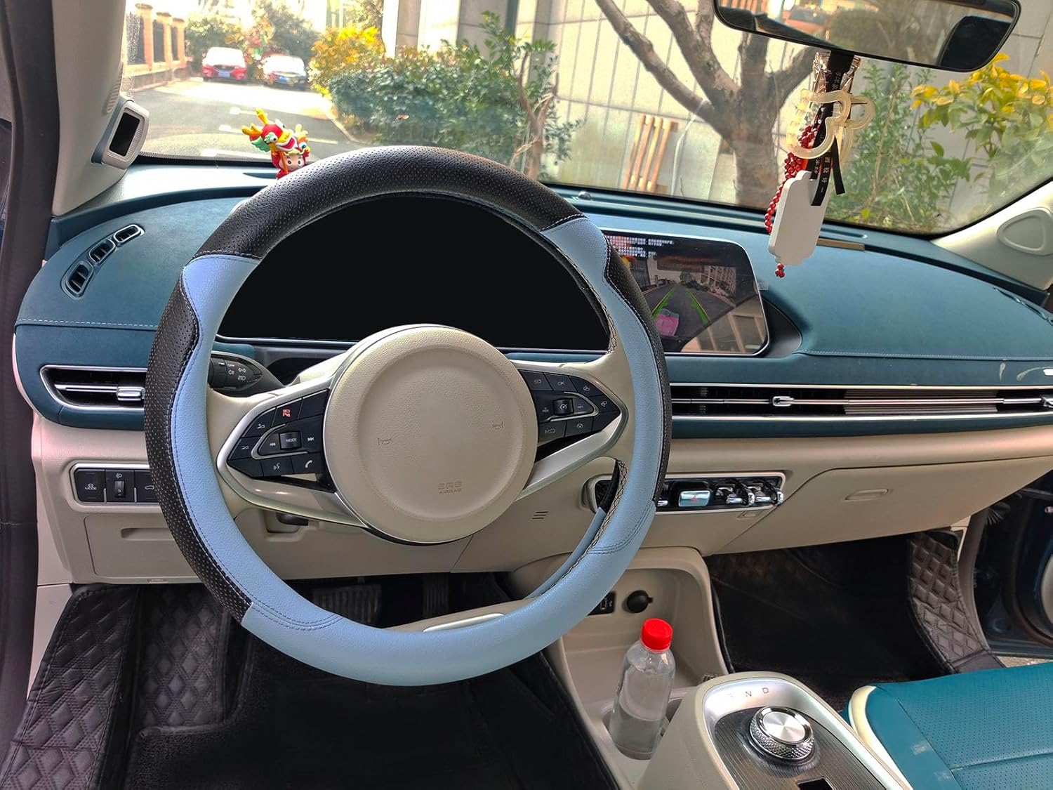 Comfy Black and Blue Steering Wheel Cover Leather Steering Wheel Wrap Cat Ears Pattern for Men Women - Image 4