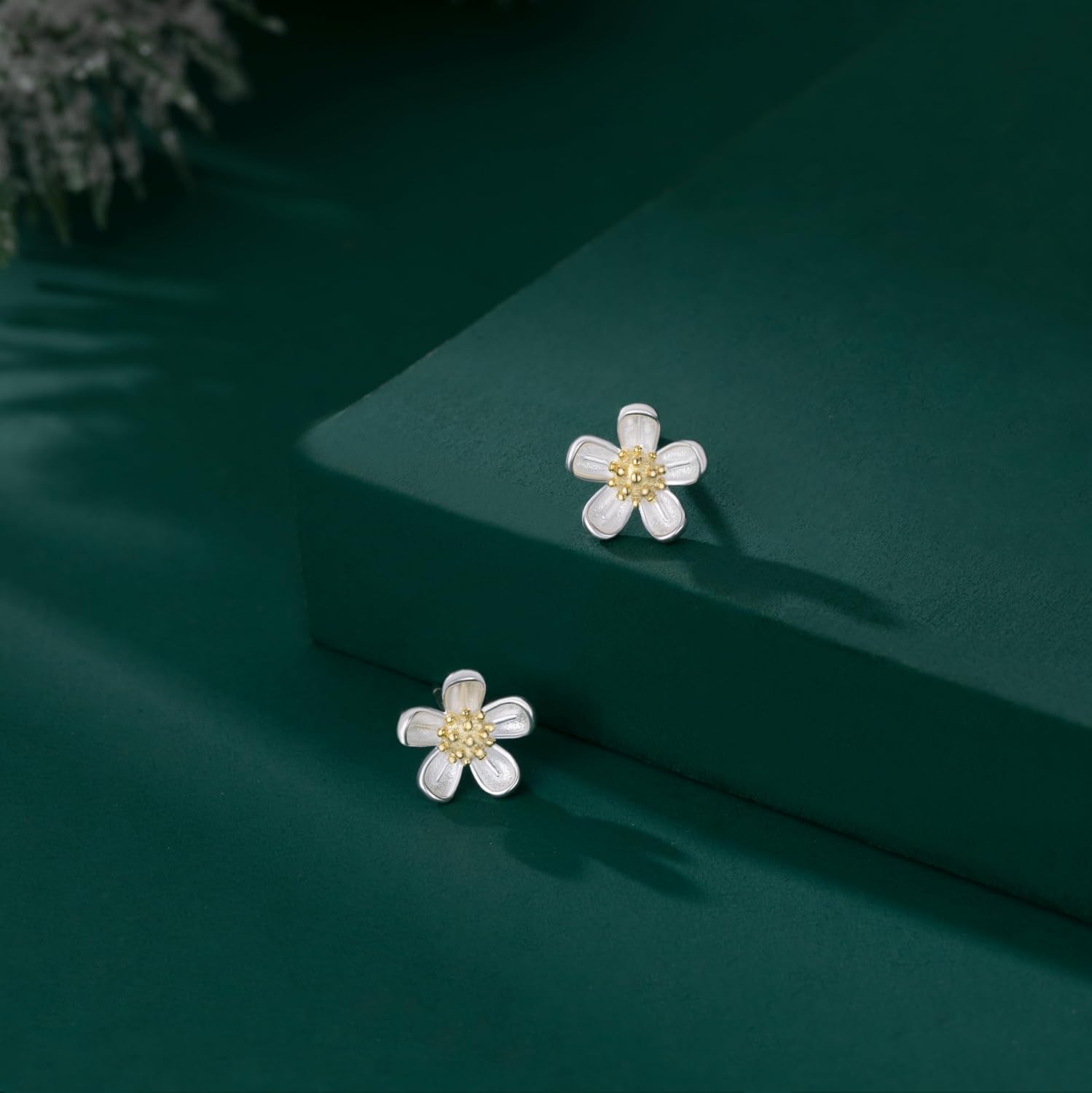 Reffeer Solid 925 Sterling Silver Daisy Stud Earrings for Women Girls Small Flower Stud Earrings - Image 6