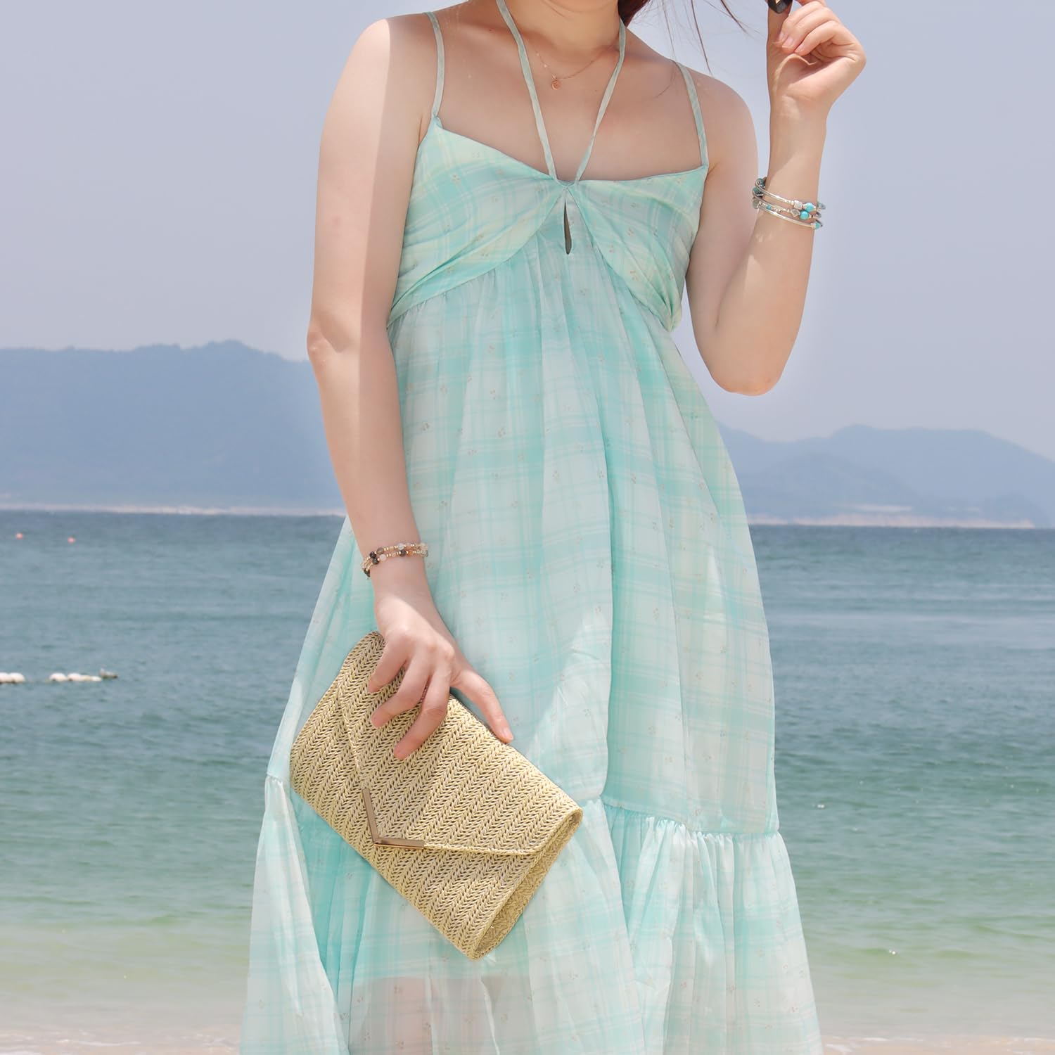 LHHMZ Pochette en paille pour femme Pochette en rotin et raphia Sac à main de plage tissé Pochette de fête de voyage de mariage