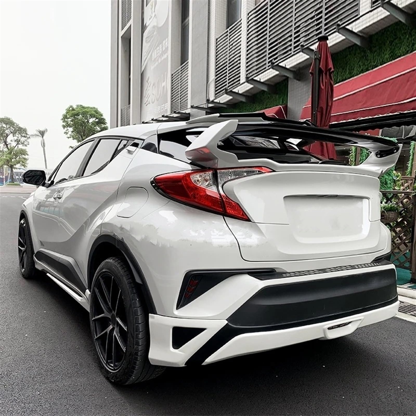Amazon.co.jp: リアウイング 用 CHR用 C-HR 2016 2017 2018 2019 カー 