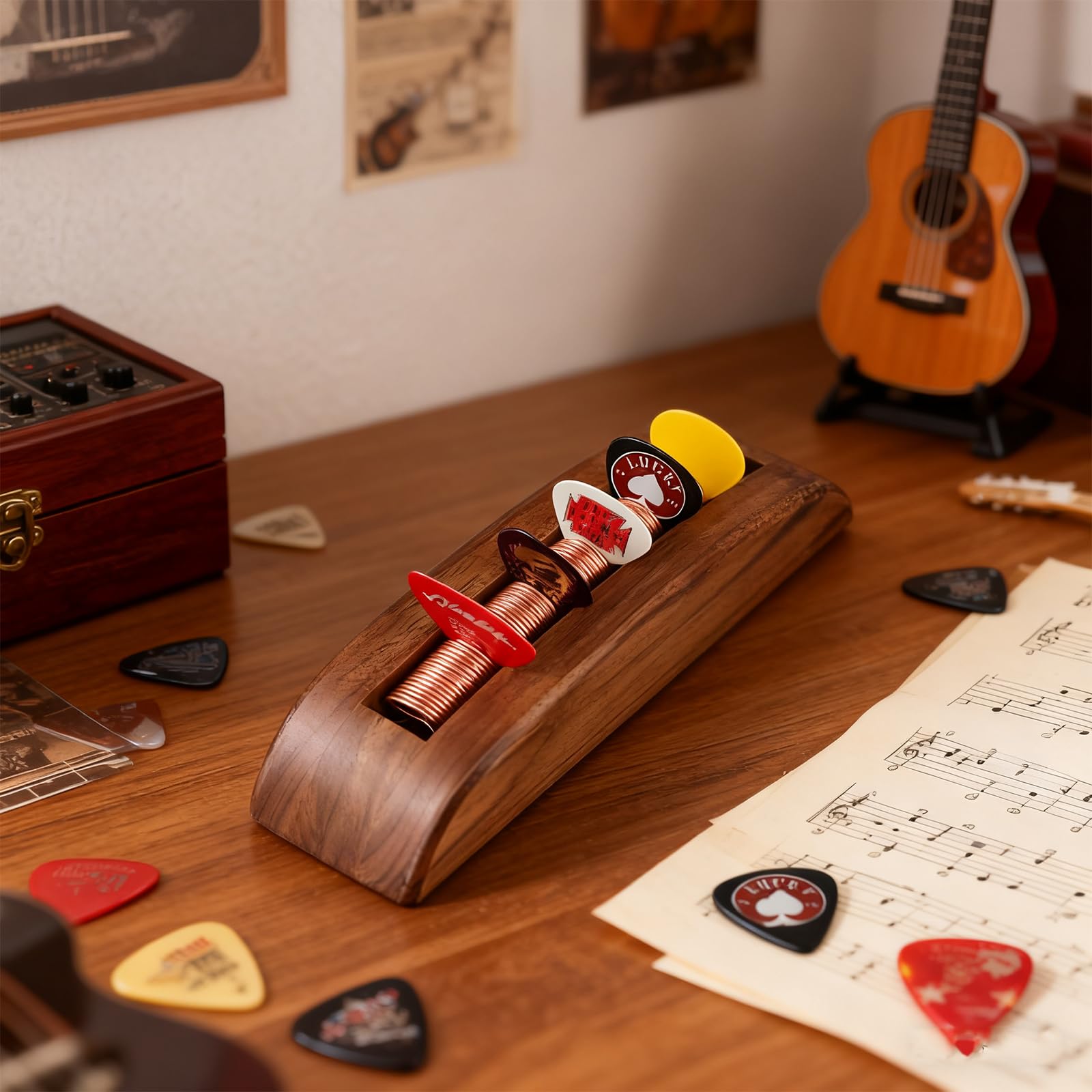WANLIAN Uchwyt na kostki do gitary, uchwyt na kostki, drewniany uchwyt na kostki do gitary, kolekcja i ekspozycja, nadaje się do wszystkich rodzajów kostek gitarowych