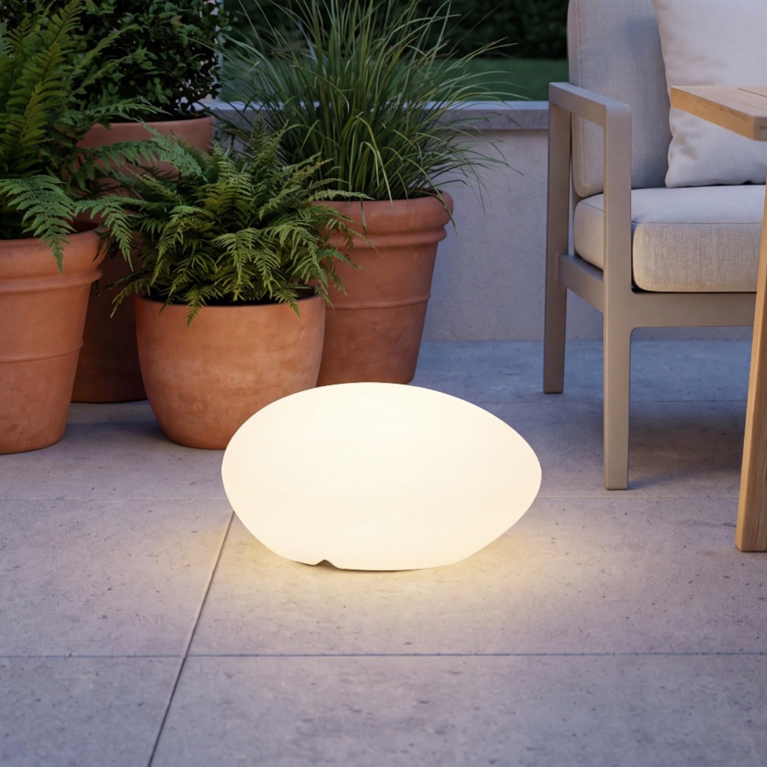 Licht-Erlebnisse Gartenleuchte LED E27 40 cm lang IP65 6000 K tageslichtweiß 250 lm Stecker Kabel Stein Design Außenlampe Terrasse Garten außen