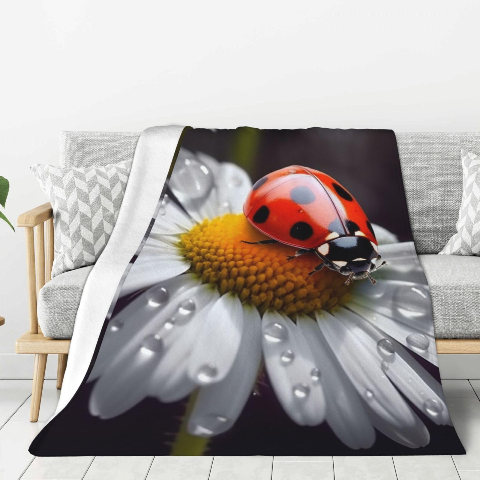 Ladybug On Daisy Flower Throw Blanket Plush Flannel Fleece Blanket, Soft Lightweight Cozy Blankets 80"X60" for Bed Couch Sofa Travel