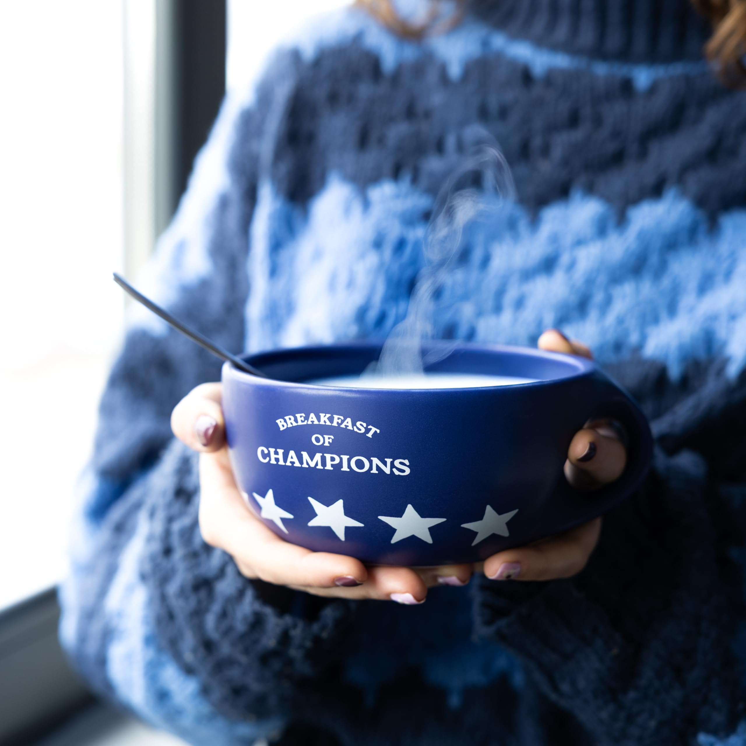 Fisura – Ciotola colazione originale "Breakfast of Champions". Tazza colazione blu 490 ml. Grande tazza in ceramica per caffè, cereali o yogurt. 16,5 cm x 7,5 cm