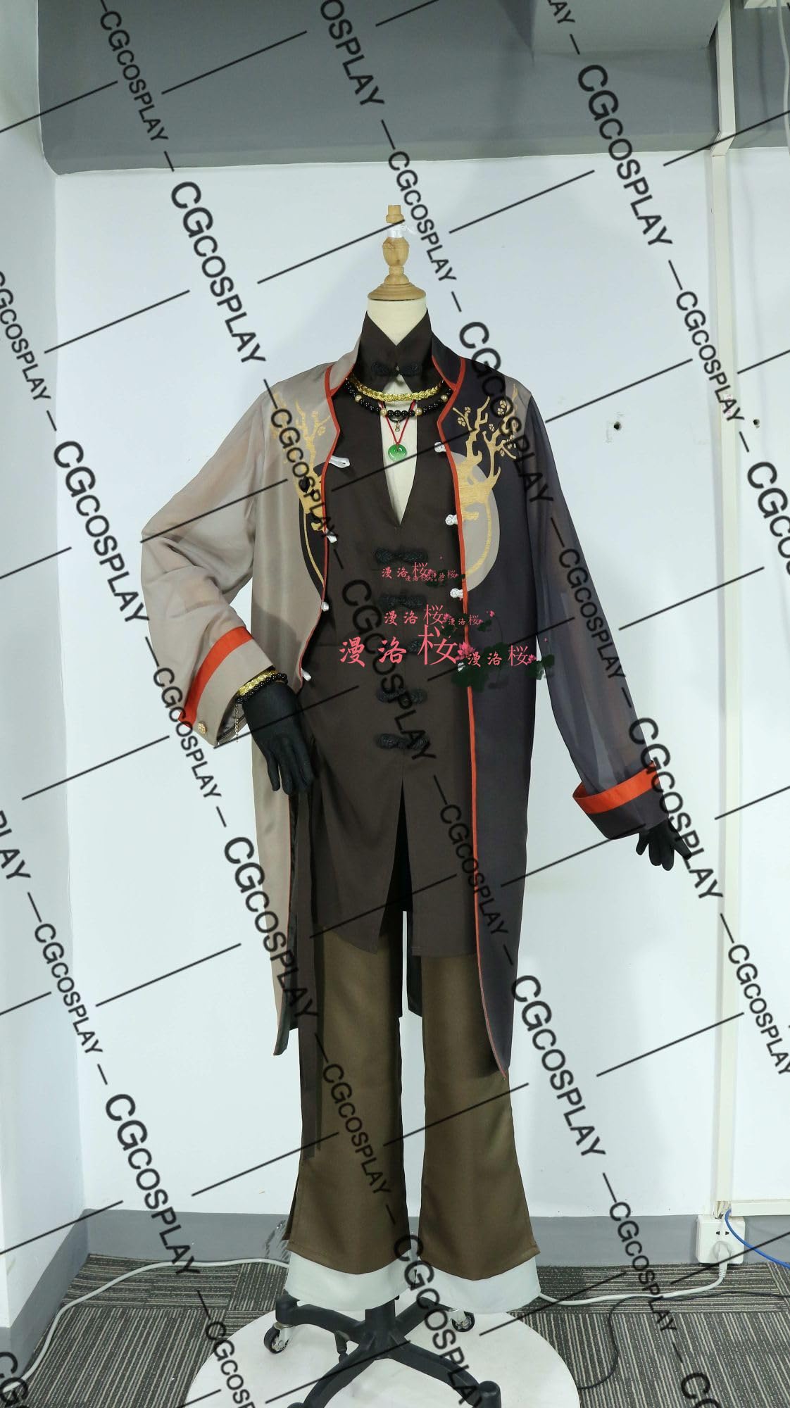 エイトリ 鹿礼光 コスプレ ウィッグ付き Amazon.co.jp: [漫落桜] 18TRIP エイティーントリップ エイトリ