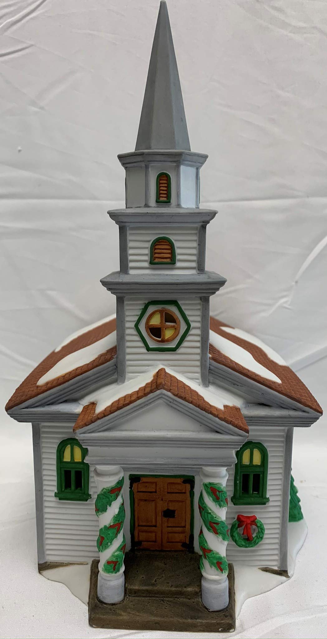 Amazon.com: Dept 56 New England VillageArlington Falls Church