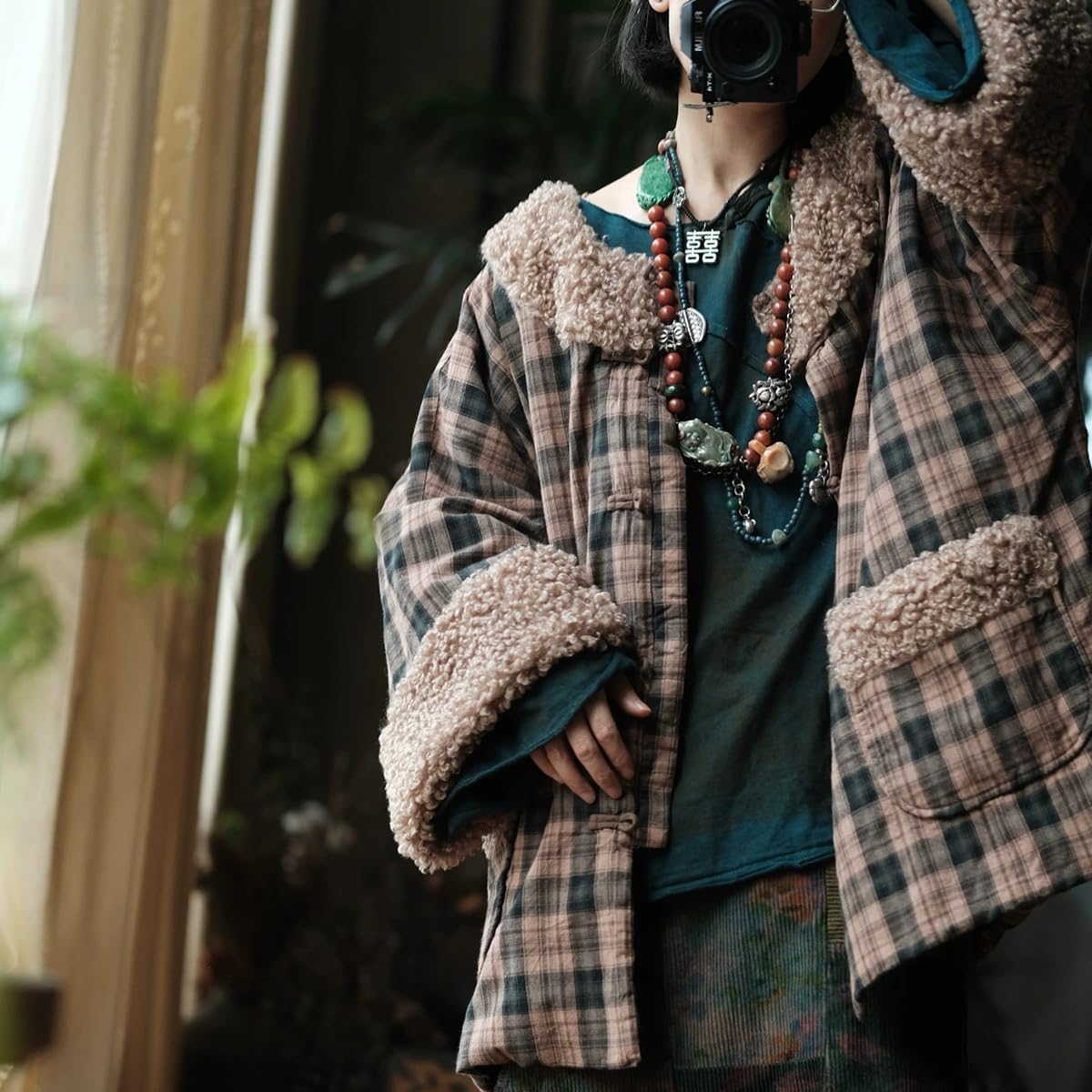 NFYM Women's Vintage Printed Quilted Jacket with Sherpa Fleece Collar and Cuffs, Oversized Winter Coat