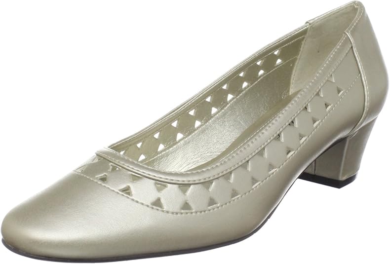 Amazon.com | Easy Street Women's Lovely Pump,Champagne,9.5 W US | Pumps