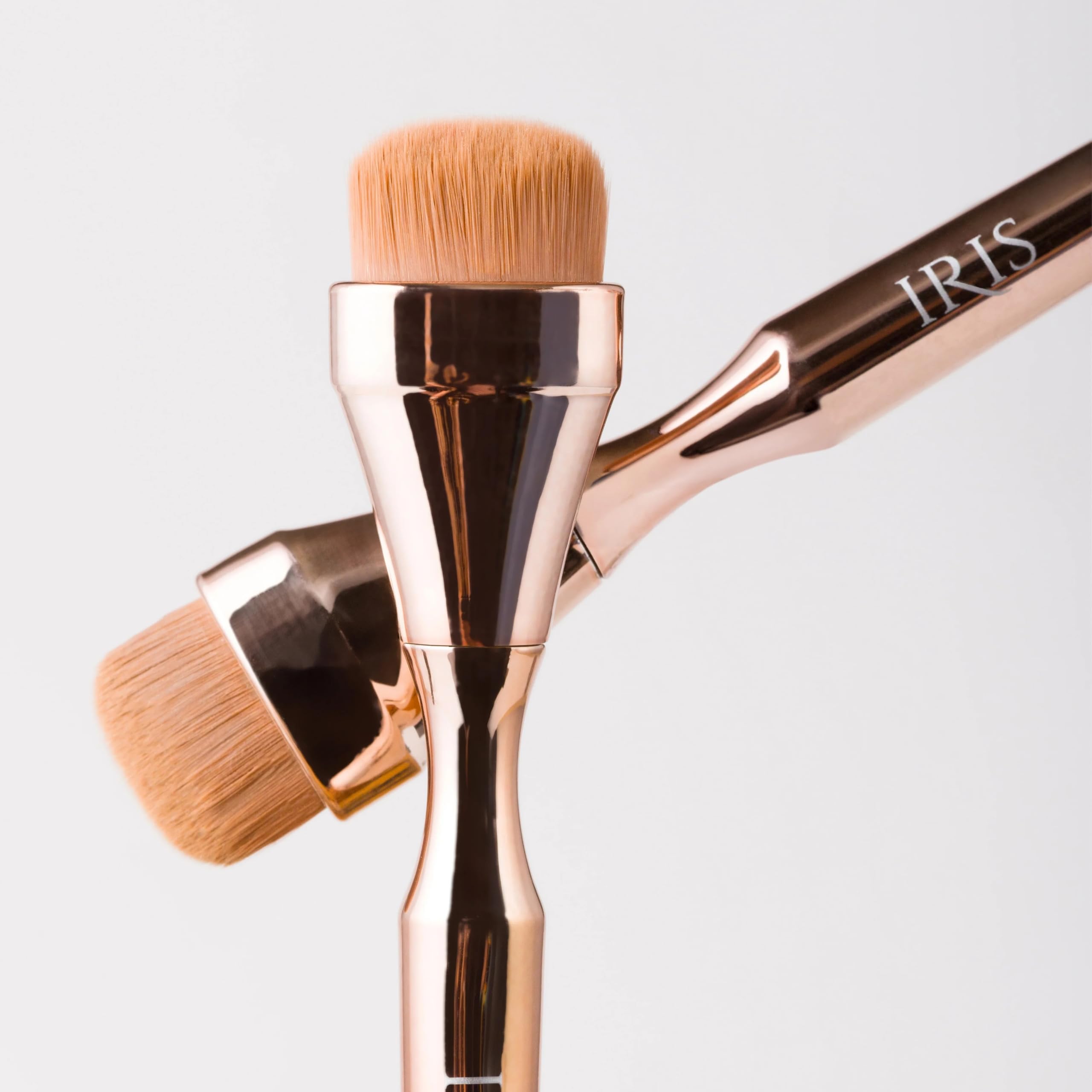 IRIS COSMETICS Concealer Brush, Vegan & Cruelty Free, Dense Synthetic Bristles, Seamless Blending & Precision Coverage, 1 Pc 2