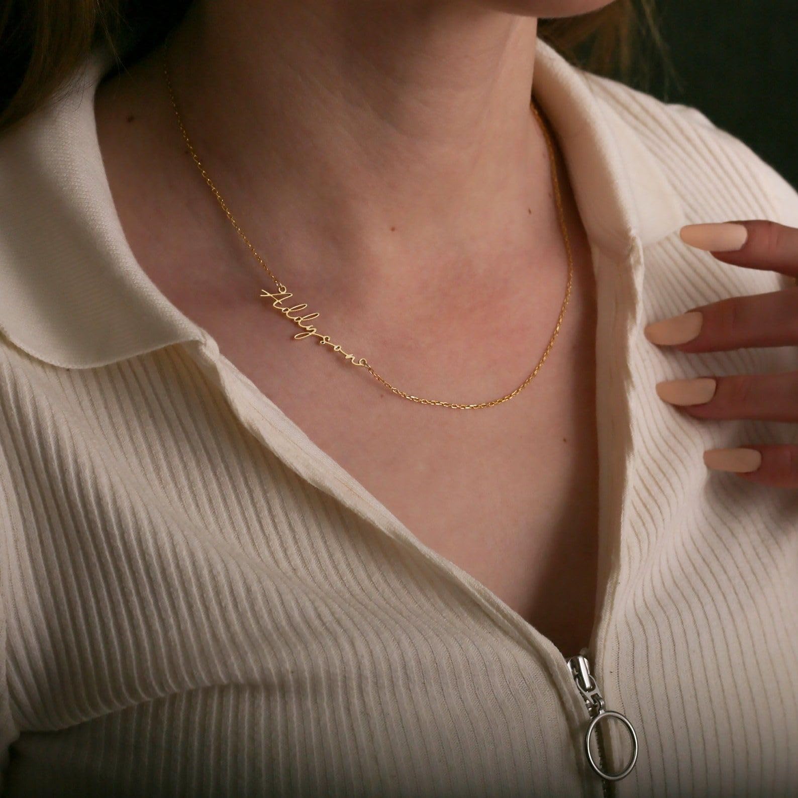 Personalizzato laterale collana con nome delicato oro gioiello