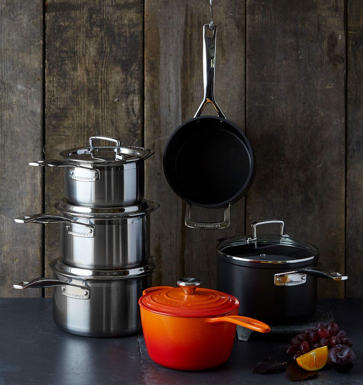 LE CREUSET Casserole Anti-Adhérente en Aluminium Forgé, 20 cm, Anthracite/Argenté,51108200010302