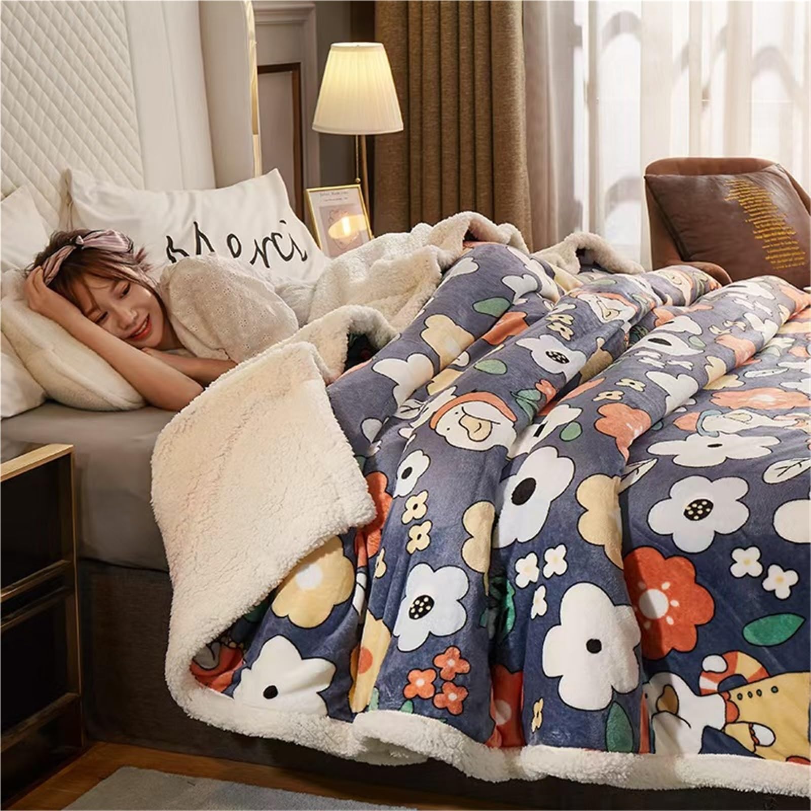 Thickened Anti-Static Nap Blankets, Silky Soft Warm Fleece Plush Blanket,Double-Layer and Machine Washable Cashmere Quilts,Warm Mattresses(Color4,150x200cm)