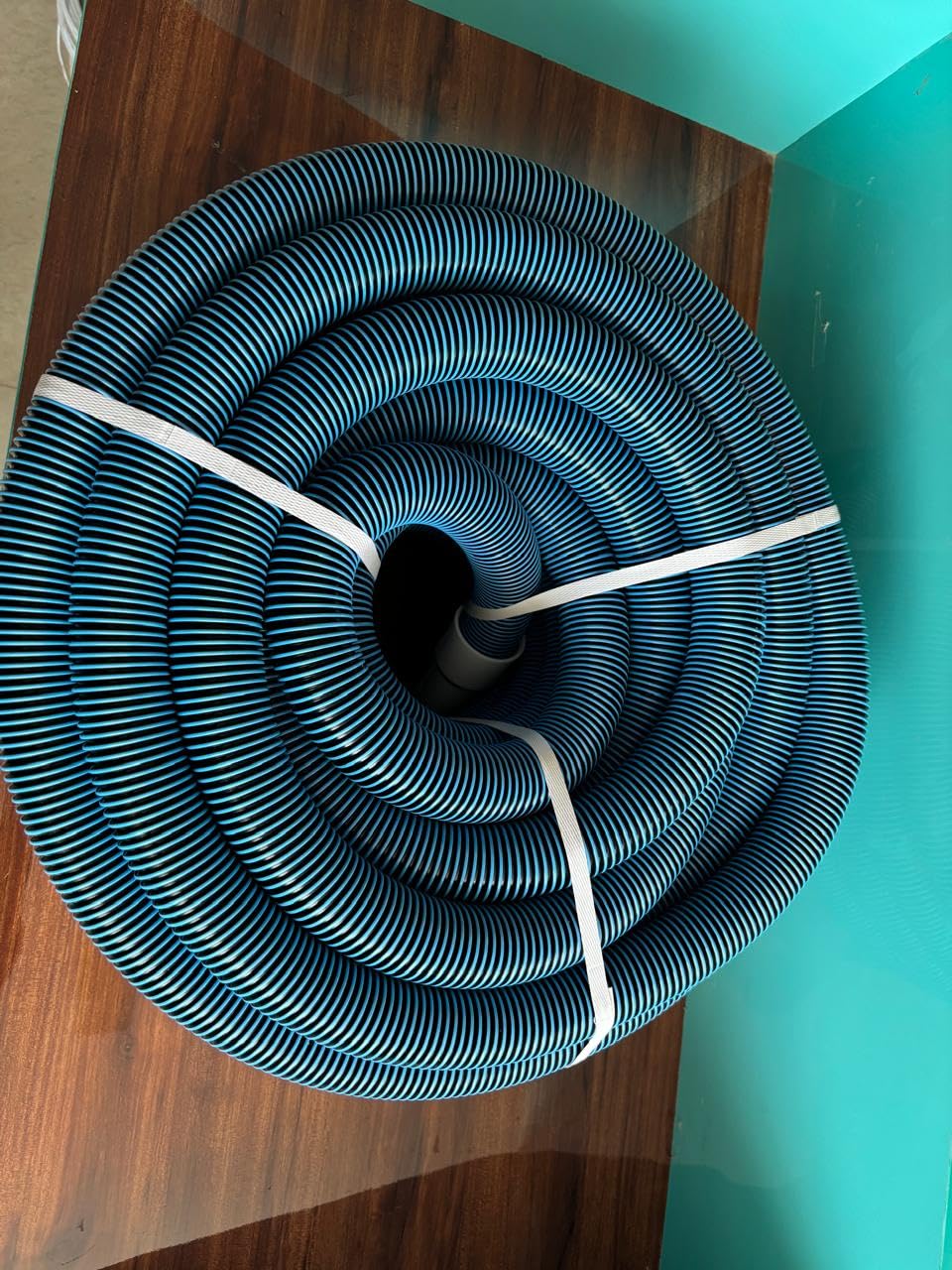 15m EVA Pool Hose, Black or Blue, 1.5" Diameter, UV & Chemical Resistant, Flexible & Durable-image-26