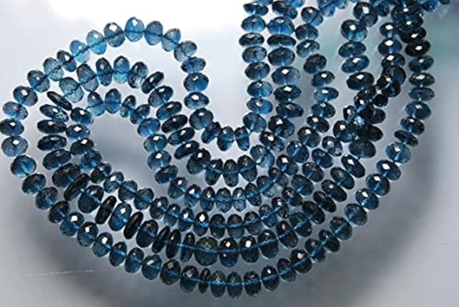 Topaze London Blue naturelle en rondelles pour vos ateliers créatifs de week-end