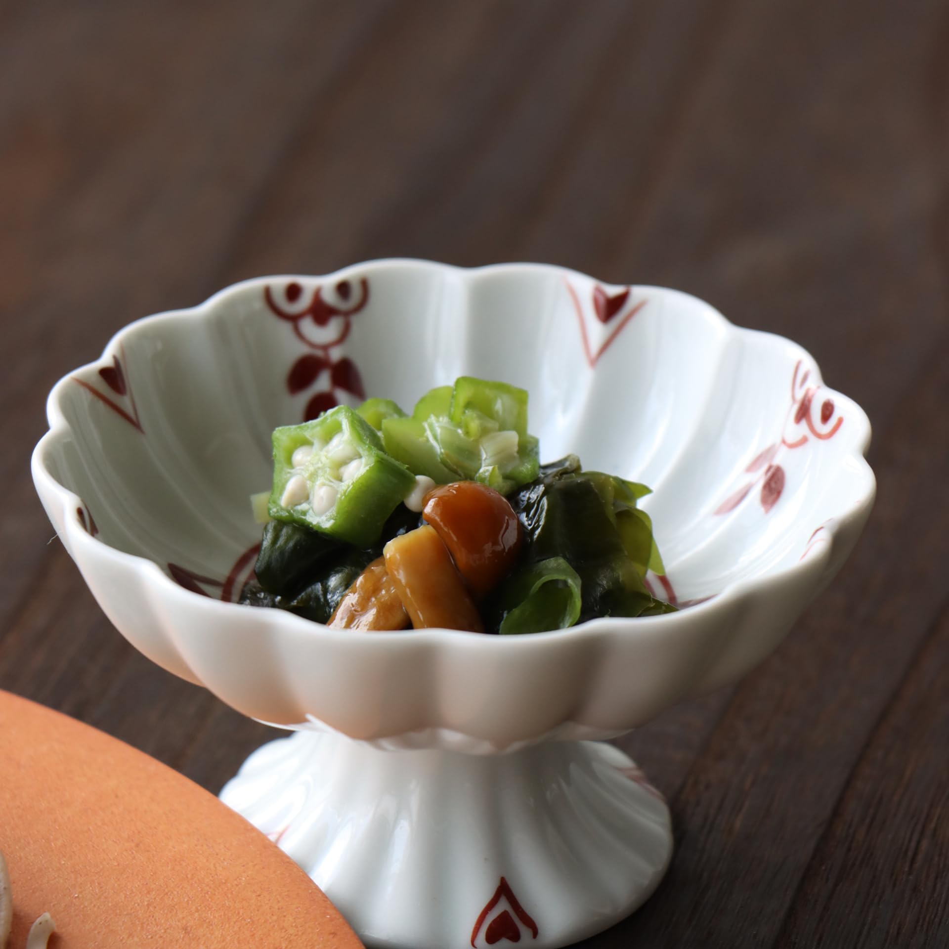 松庵窯　　染付 唐子文 高台小鉢 2個セット 和食器 陶器 Amazon.co.jp: 有田焼 高台小鉢 剣先小花 さび唐草リーフ 和食器