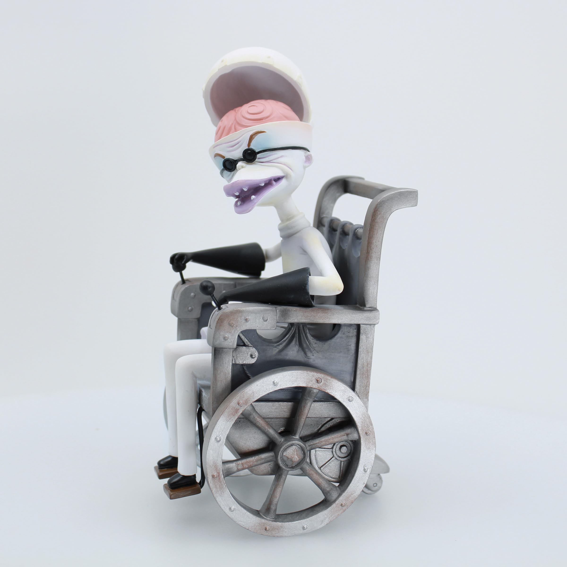 Enesco Disney Showcase the Nightmare Before Christmas Dr