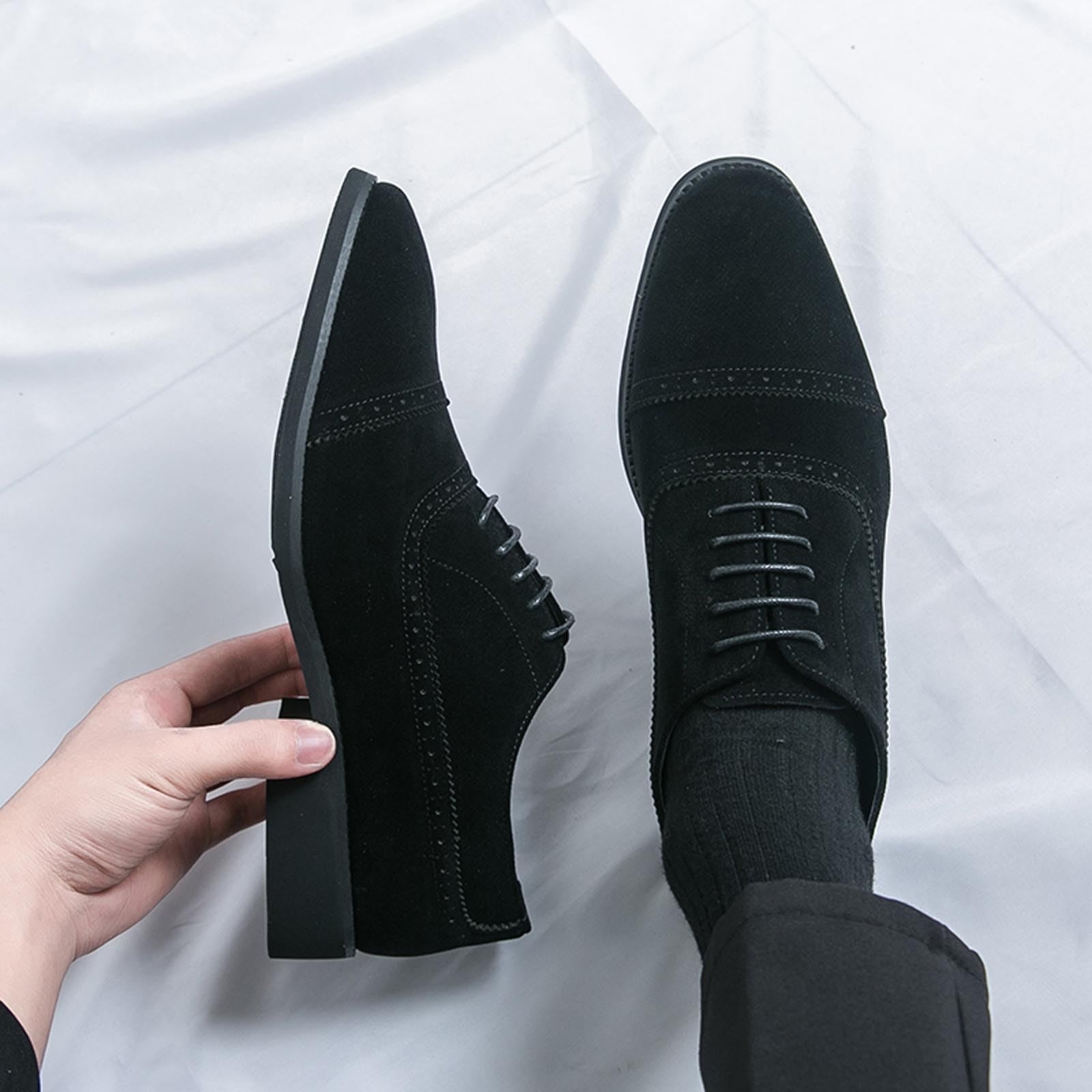 Generisch Elegante Schnürschuhe für Festliche Anlässe Alltag – Zeitlose modische Herrenleder Schuhe mit hochwertiger Verarbeitung bequemem Tragegefühl