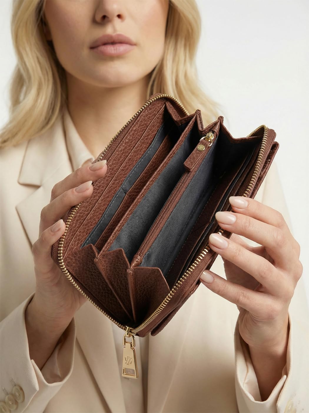 Lazarotti Bologna XL Leder Damen-Geldbörse & Handytasche (2-in-1) | 16 Kartenfächer | zum Umhängen mit RFID-Schutz 11 x 3,5 x 19 cm