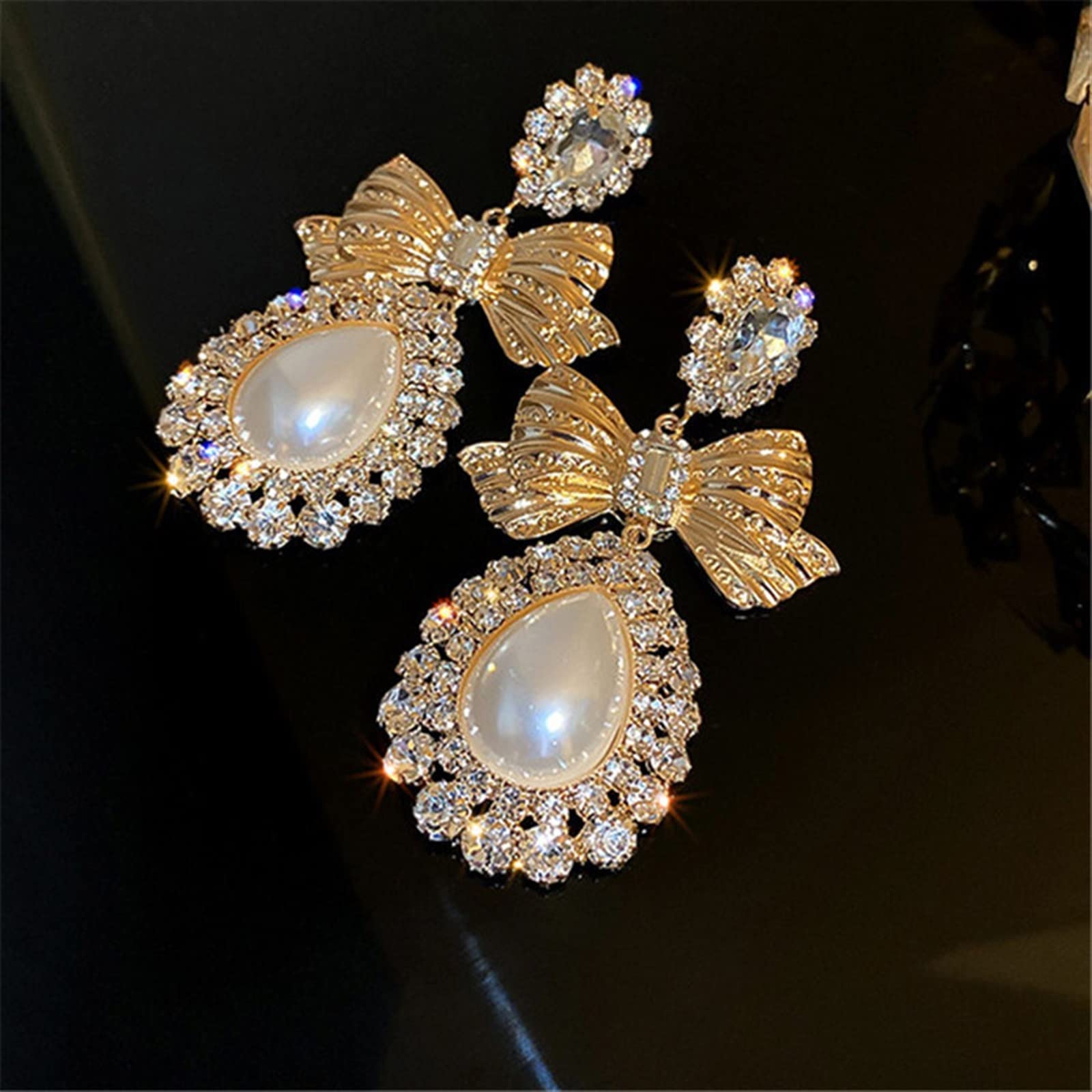 HJMMHX Damen-Ohrringe, Vintage-Goldfarben, Schleife, Kristall-Ohrringe für Frauen, Wassertropfen, baumelnde Ohrringe, Schmuck