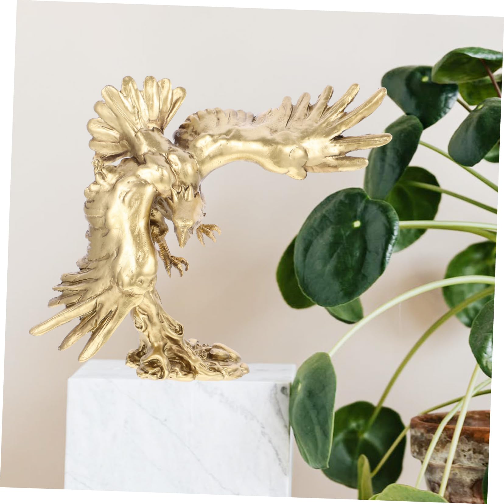 Statua Decorativa Aquila da Tavolo in Resina Oro Finemente Lavorata