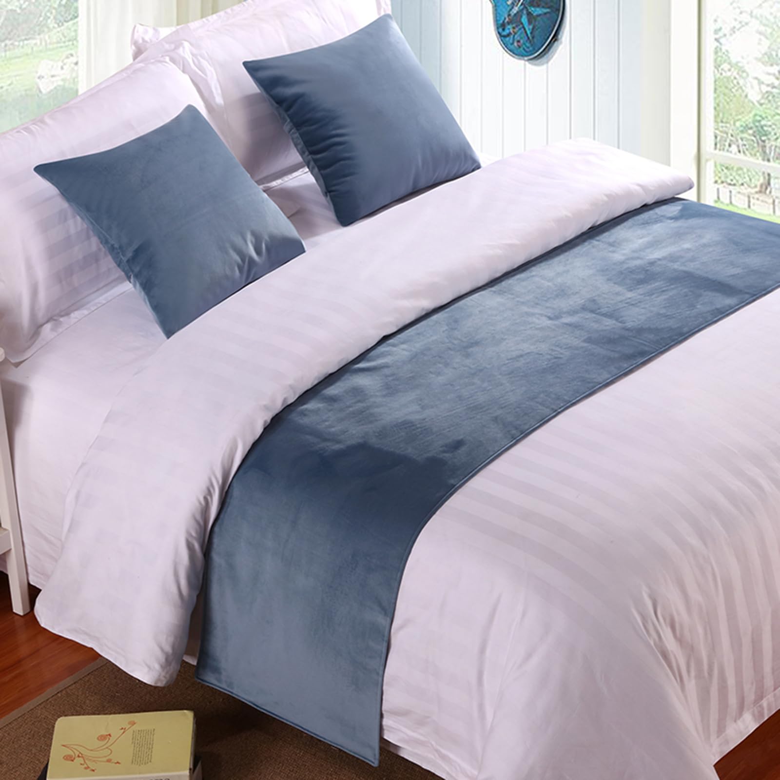QRGMKL Premium Velvet Bed Runners Bedspread, Soft No Fading Bed Scarf Runner for Bedroom Wedding Room Home Hotel Bedding Decorations-Blue||2 Pillowcases(45X45cm)
