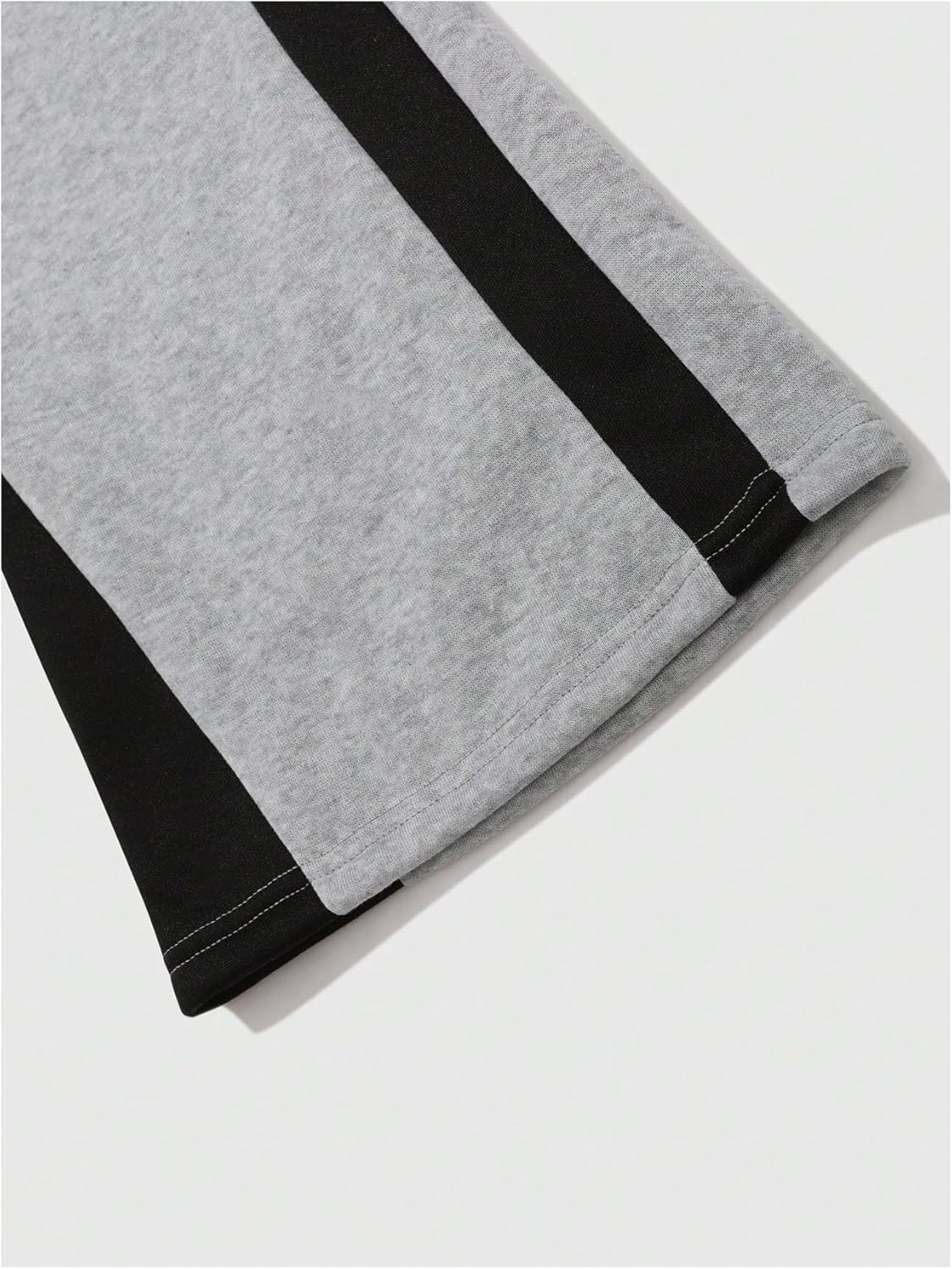 Milumia Men's Star Print Graphic Wide Leg Baggy Sweatpants Y2K Drawstring Track Pants Streetwear - Image 5