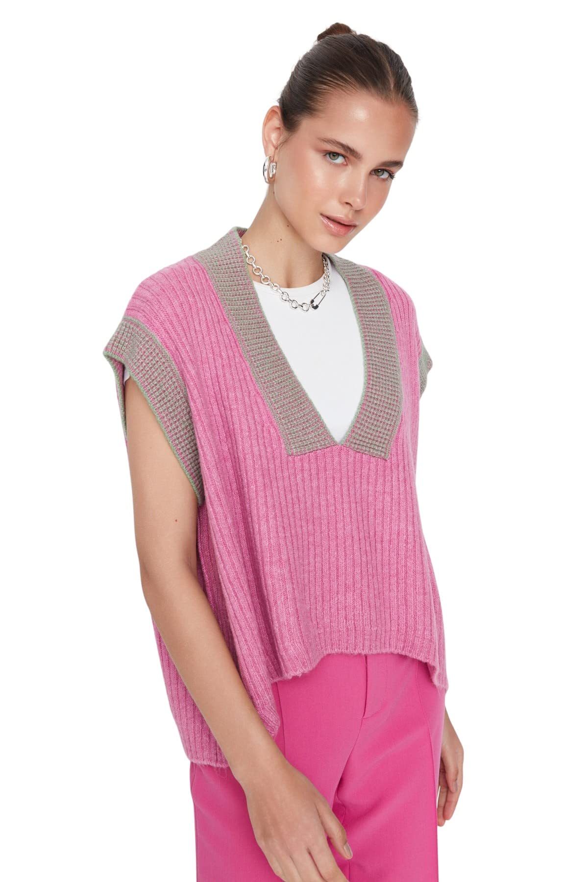 Trendyol Pink Oversized Collar Detailed Knitwear Sweater