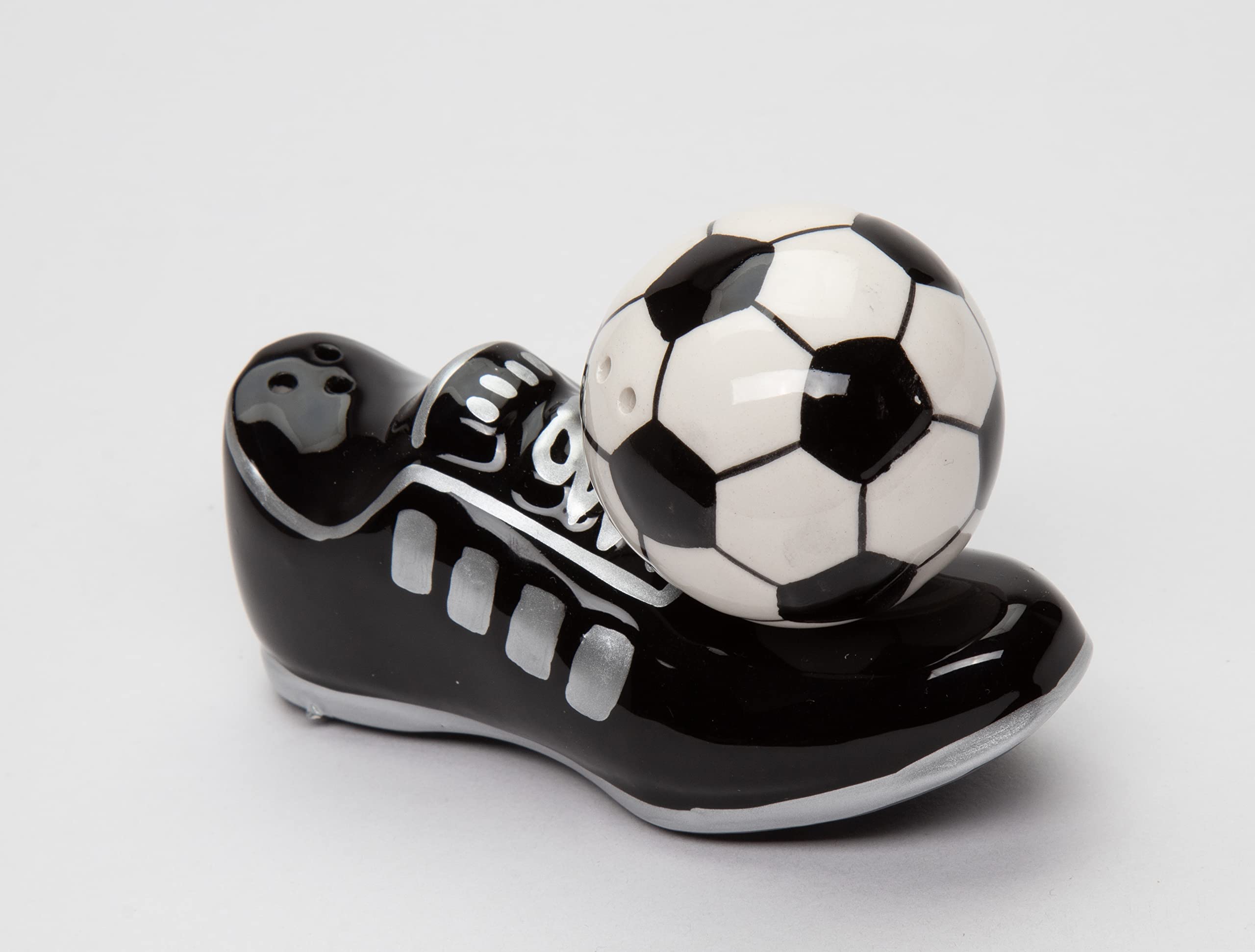 CG SS-CG-10466, czarne magnetyczne buty z piłką nożną solniczką i pieprzniczką