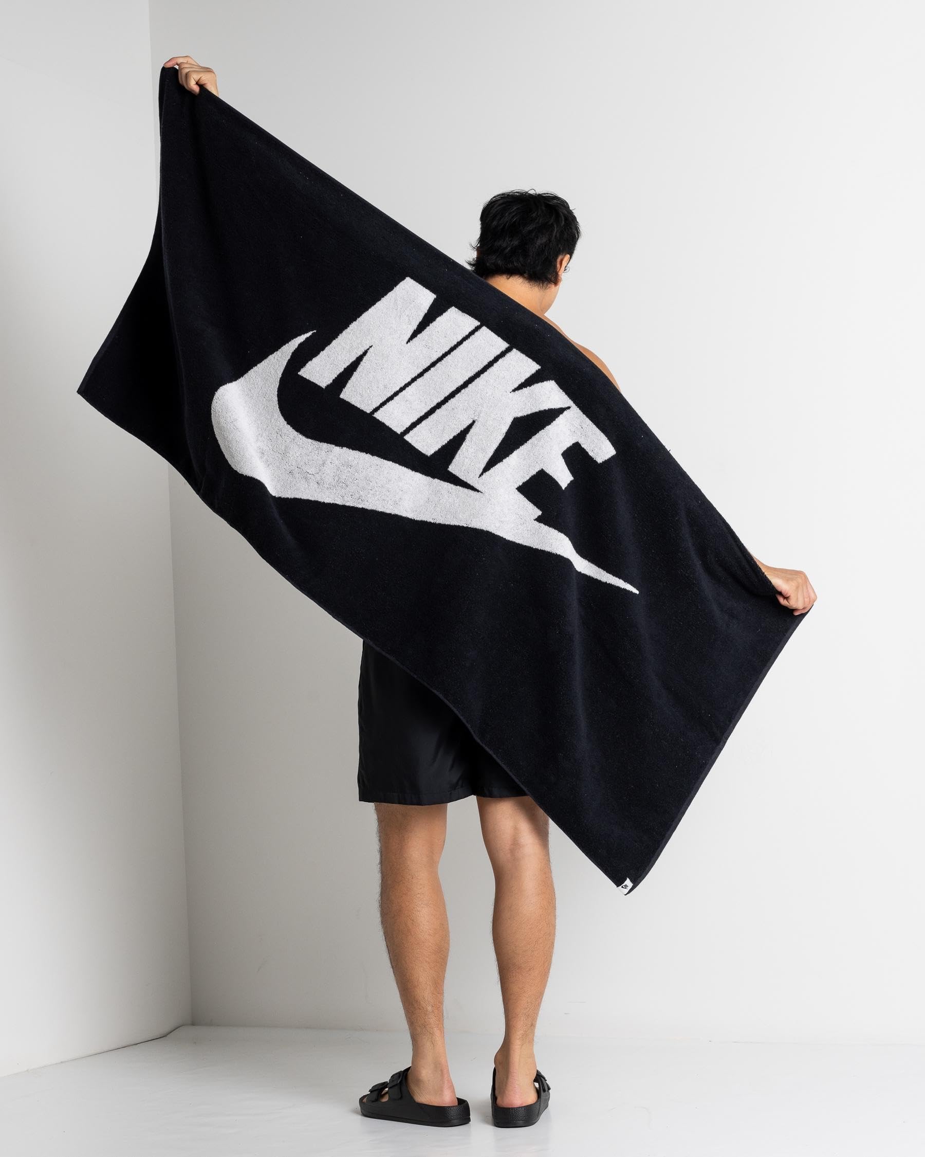 Nike Unisex Club Toalla de baño Black/White One Size