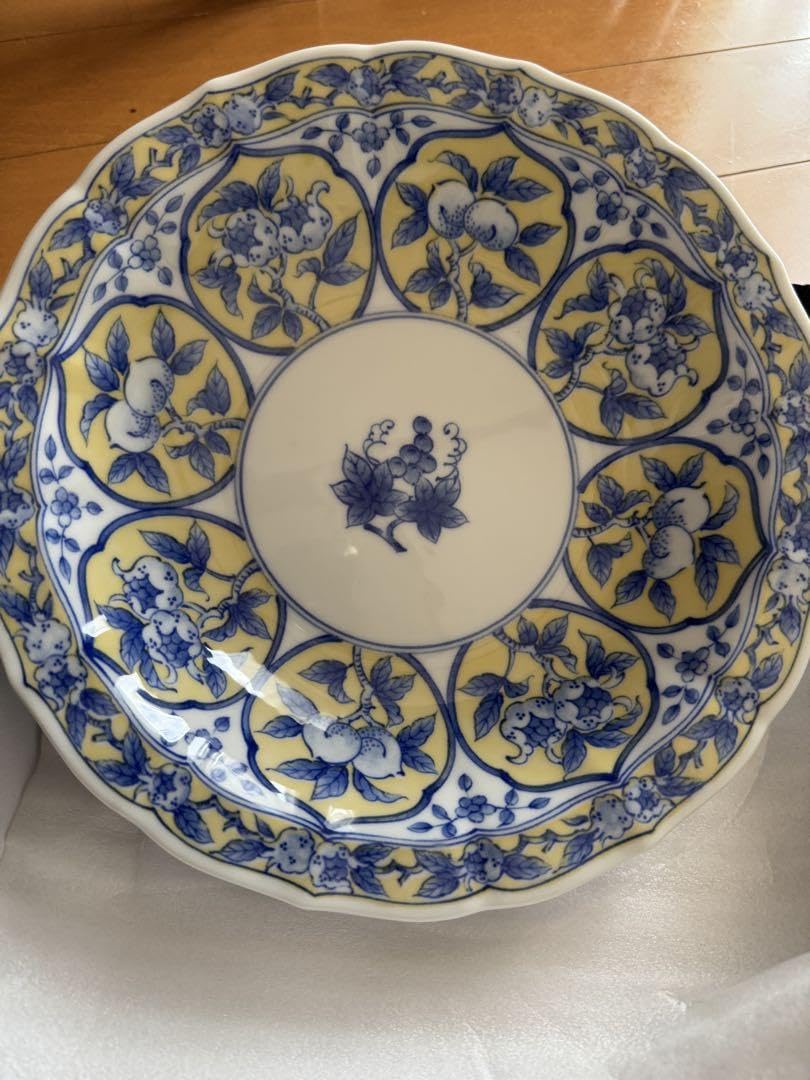 Amazon.co.jp: たち吉 青と黄色の花柄の深皿 23.5cm : ホーム＆キッチン