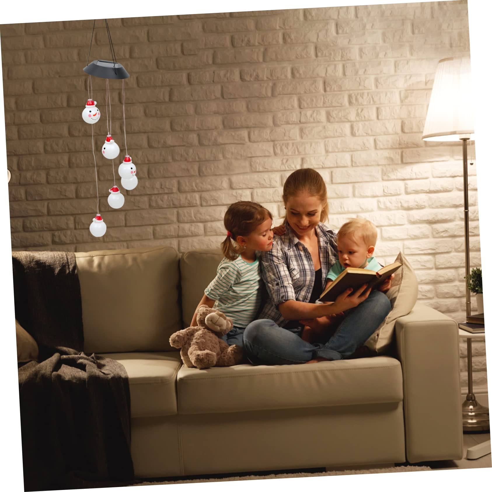 VANZACK Solar Wind Chime Lamp Led Outdoor Decoration Changing Lights for Garden Patio and Lawn Durable Photosensitive and Easy to Hang Christmas Snowman Design