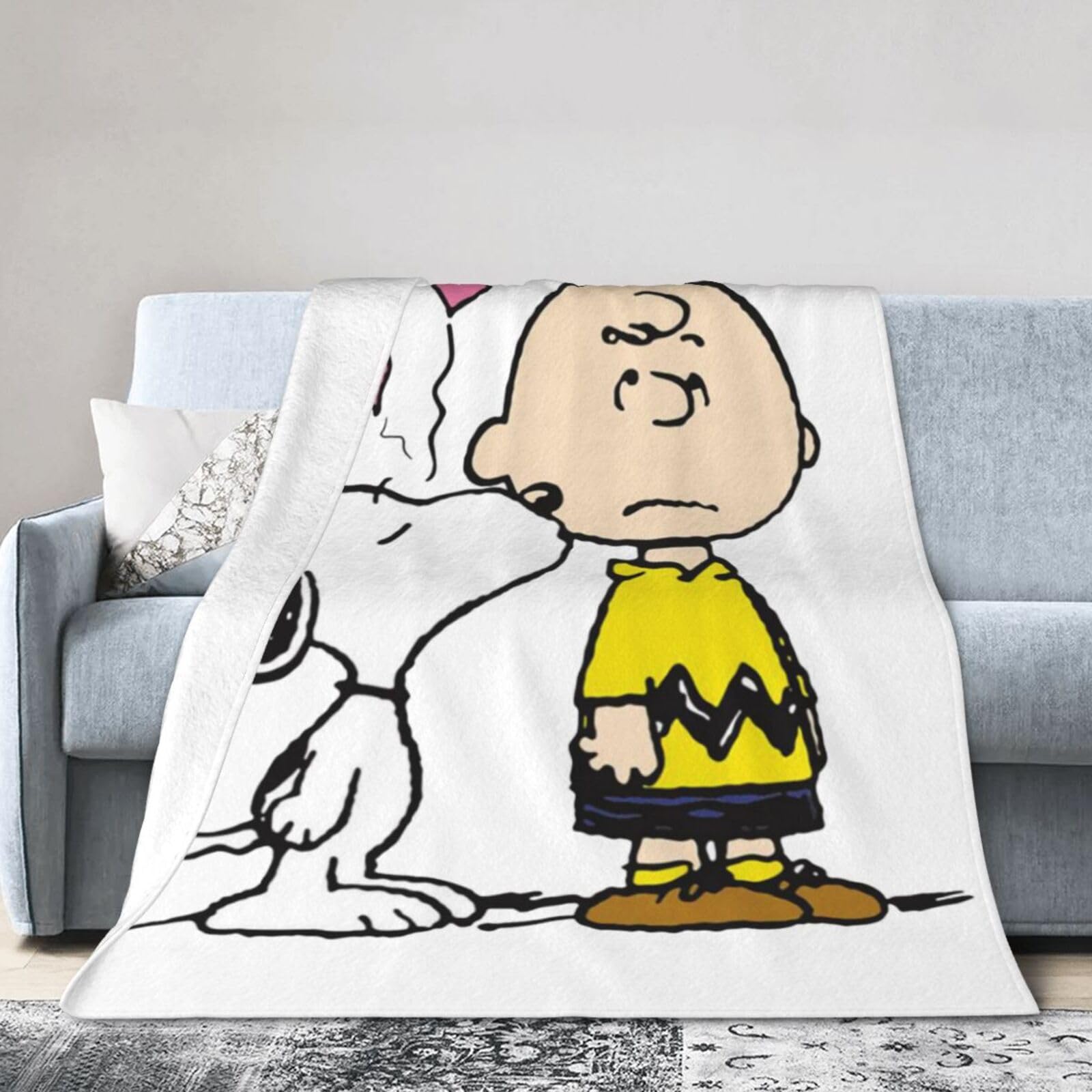 Amazon｜毛布 スヌーピー チャーリーブラウン アニメ 軽量 ブランケット フランネル 洗える 静電気防止 暖かい 柔らかい ふわふわ 四季適用  プレゼント 150X125cm｜ブランケット・毛布 オンライン通販