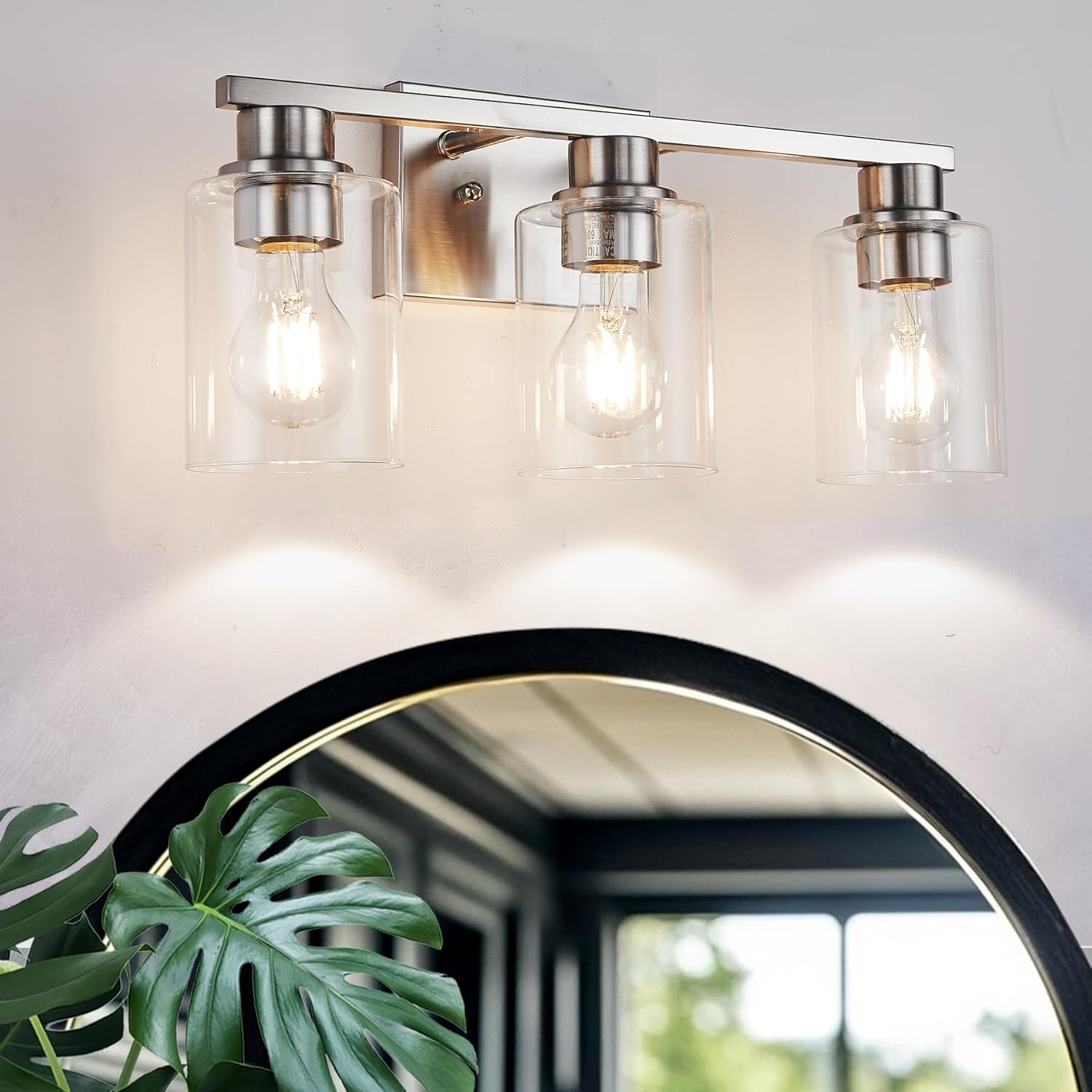 Lámpara de tocador de baño de níquel cepillado, aplique de pared de 3 luces de 18 pulgadas con pantallas de vidrio transparente, iluminación moderna