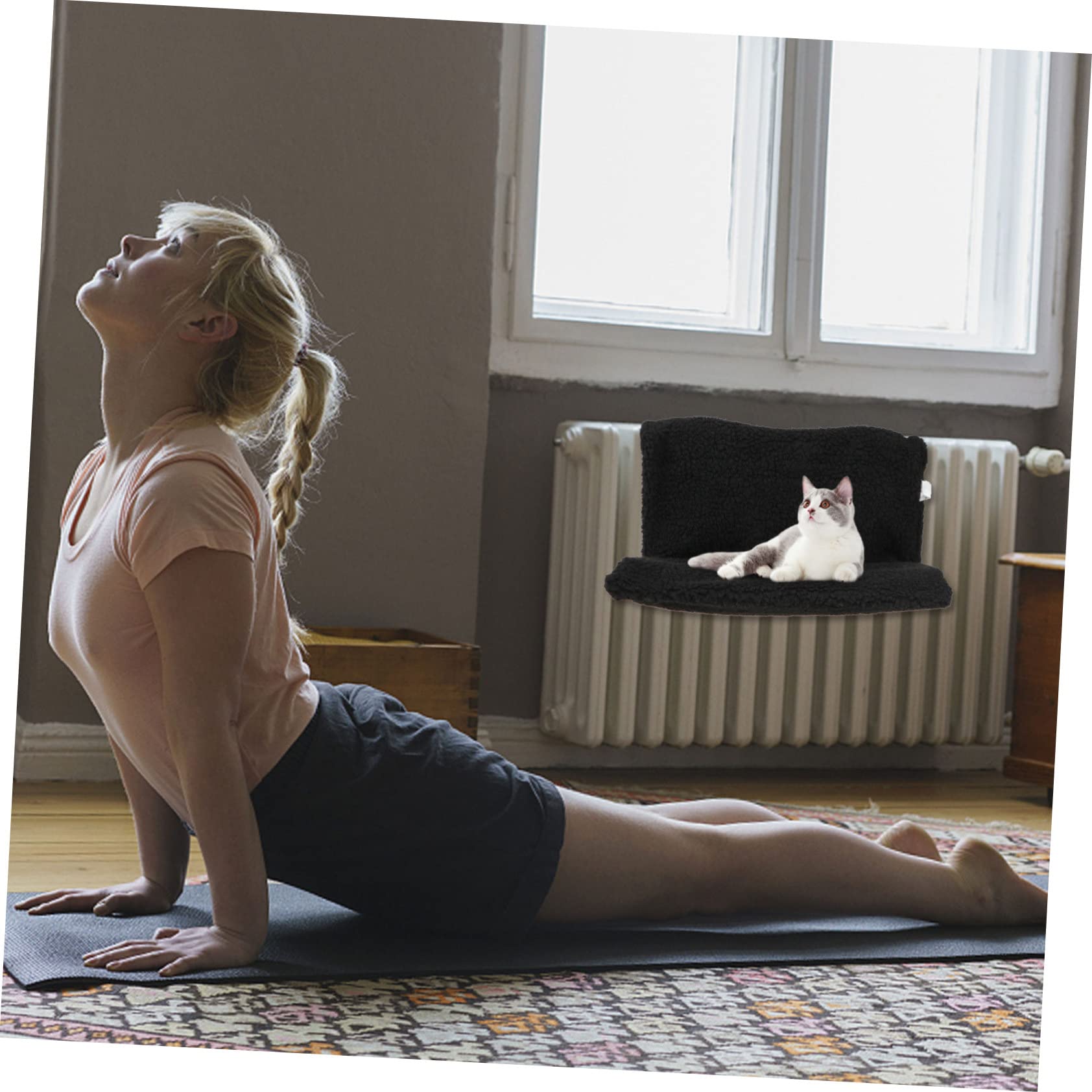 ORFOFE Hamac Chat Radiateur Noir en Polaire Coussin Moelleux