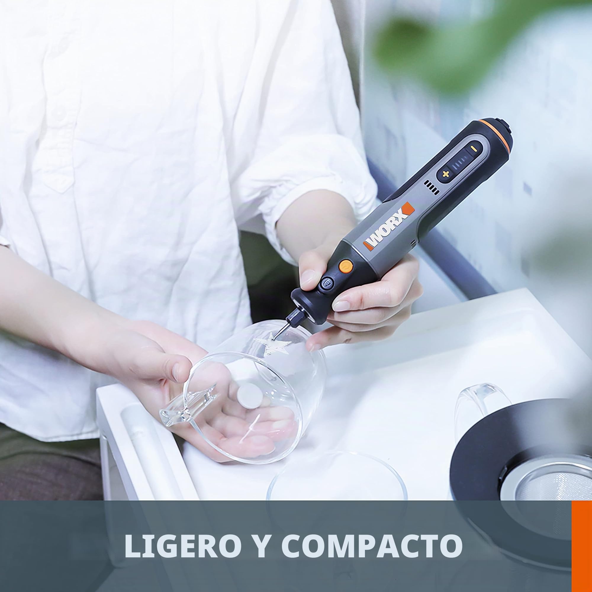 WORX Herramienta giratoria inalámbrica de 8 V WX106 con carga USB | Carga USB, tamaño de pinza de 3,2 mm, control de velocidad variable, diseño ligero y compacto, incluye 23 accesorios