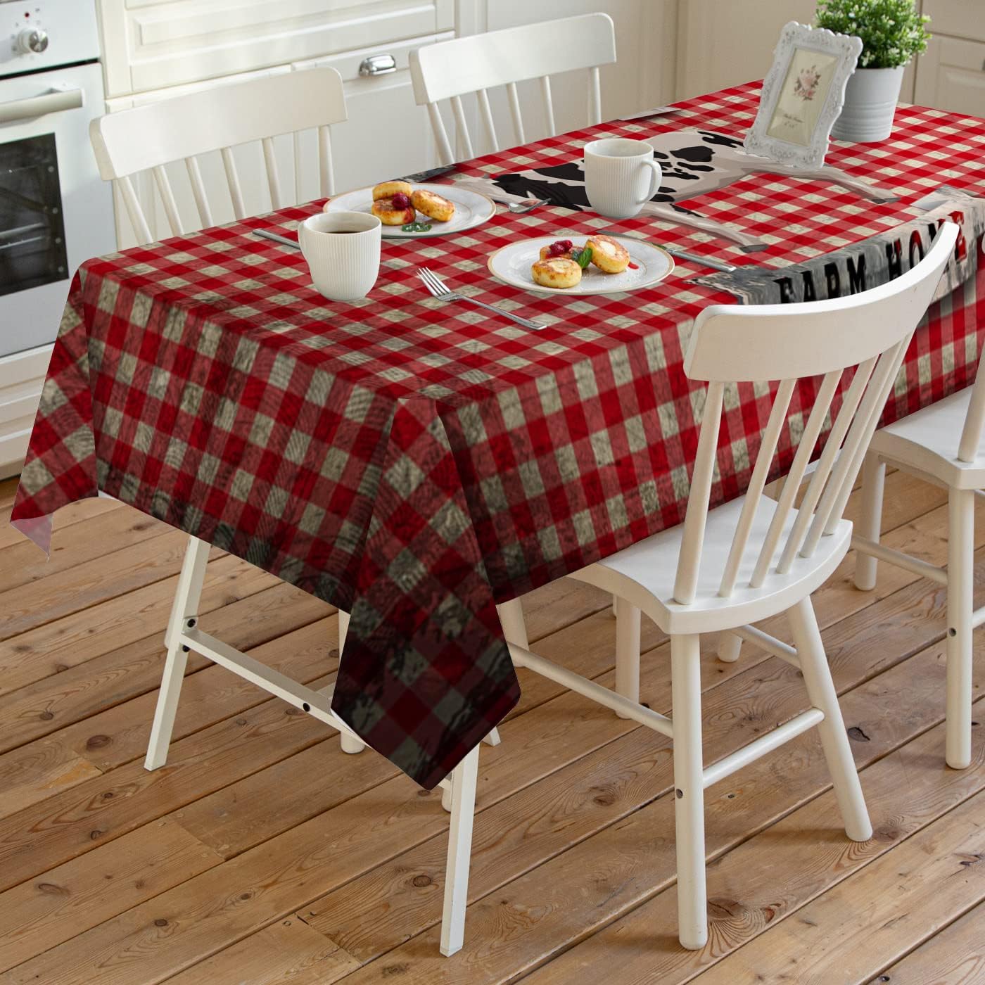 Country Animal Cow on Retro Pink Buffalo Plaid Tablecloth, Waterproof Rectangular Table Cloths Vintage Cheque Printed Tables Cover for Dinner Kitchen Wedding Party Holiday Decoration 60"x84"