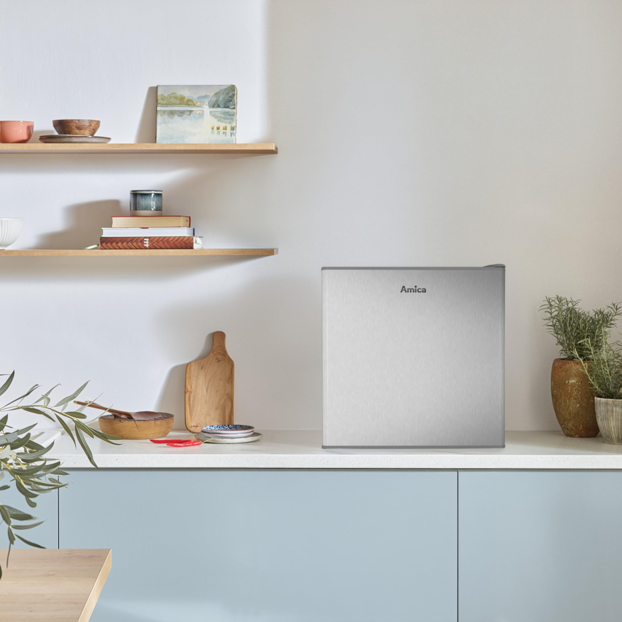Amica Mini Gefrierschrank freistehend 50x48x44,5 cm 32L 4‑Sterne‑Gefrierfach mit Eiswürfelbehälter Freezer AGB 3010 E - Edelstahloptik