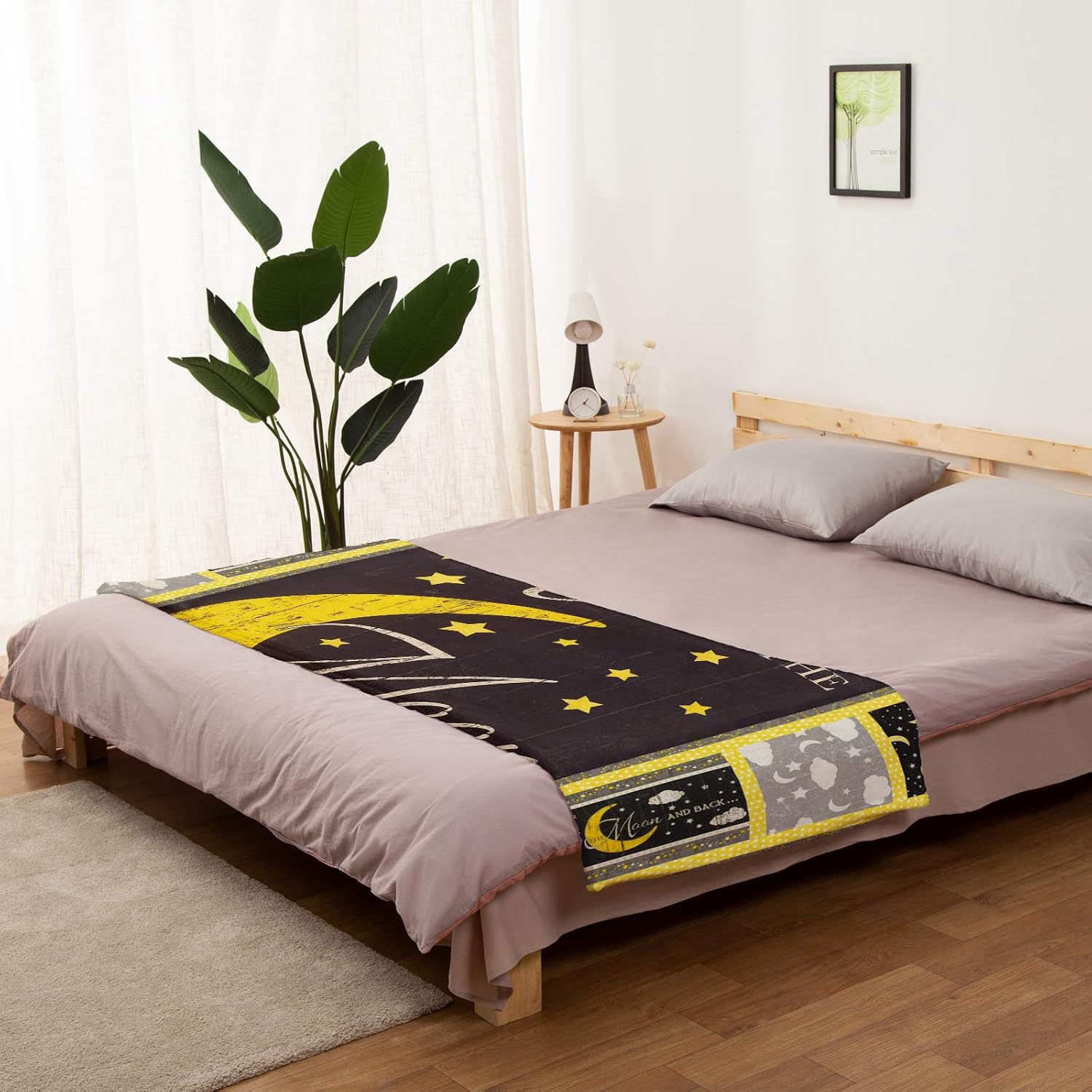 Onе-Dау Sаlе: Uр tо 80% оƒƒ Cozy Warm Lightweight Throw Blankets, Bright Moon and the Stars I Love You to the Moon and Back - Soft Flannel Fleece Bed Throw Luxury Fuzzy Blankets for Adults/Girls/Kids/Boys/Dogs/Couch, 60W x 80L